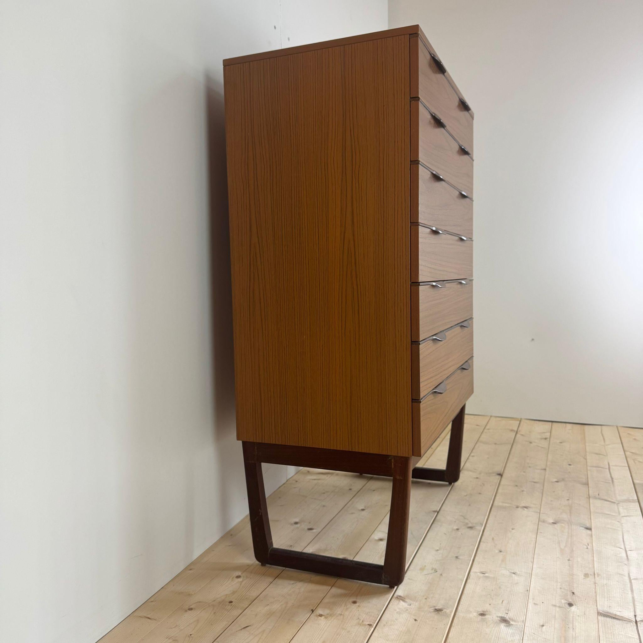 Chest of drawers, UK 1960