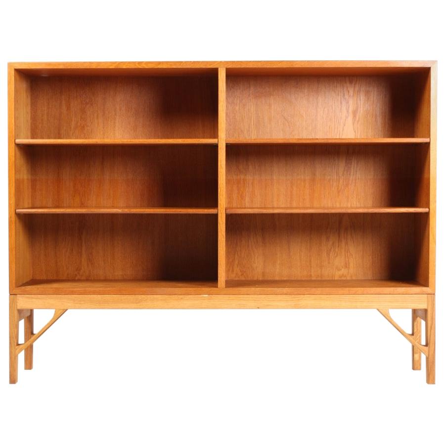 Midcentury "China" Bookcase in Oak by Børge Mogensen, Made in Denmark