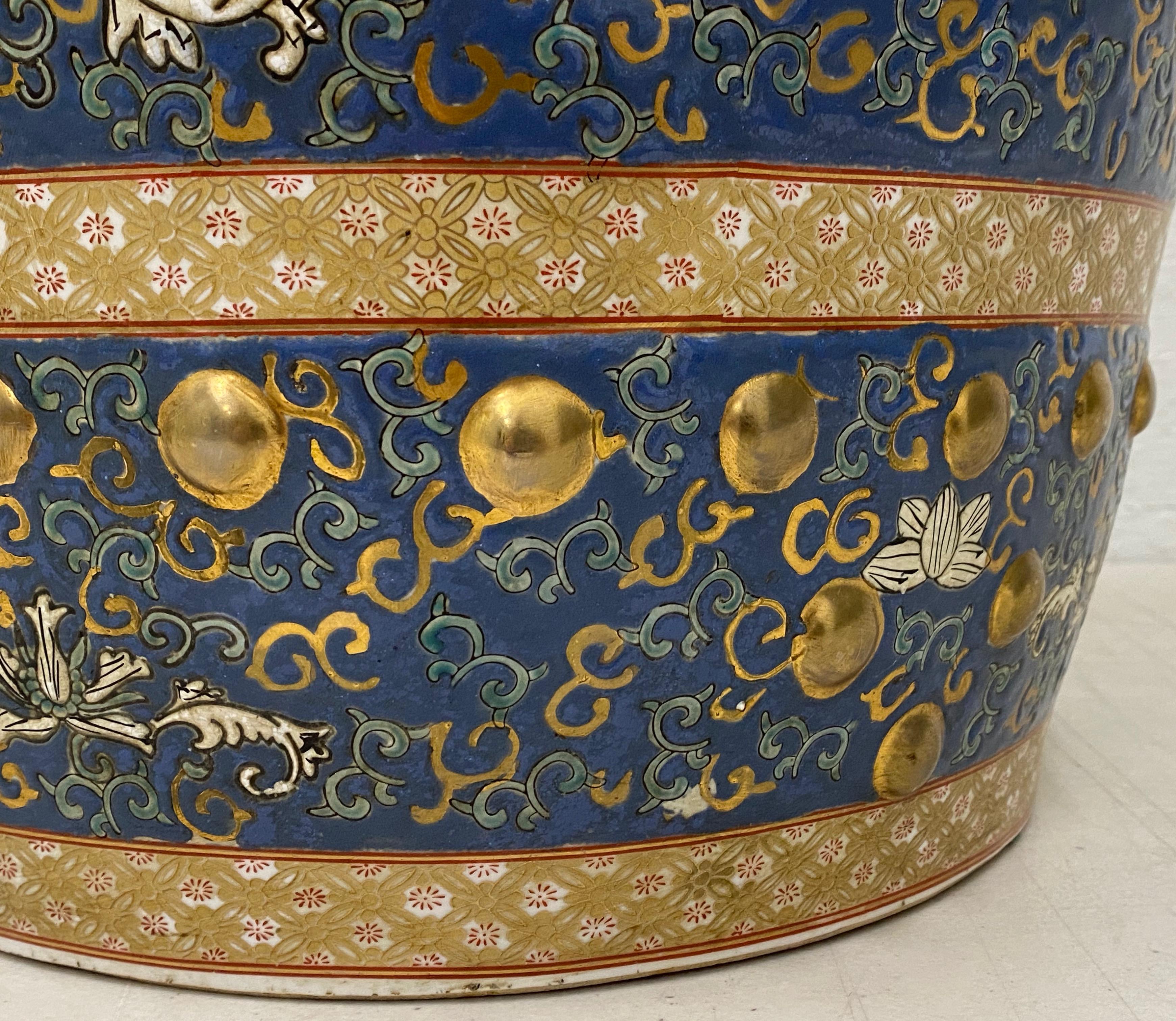 Siège de jardin en porcelaine émaillée chinoise du milieu du siècle 1