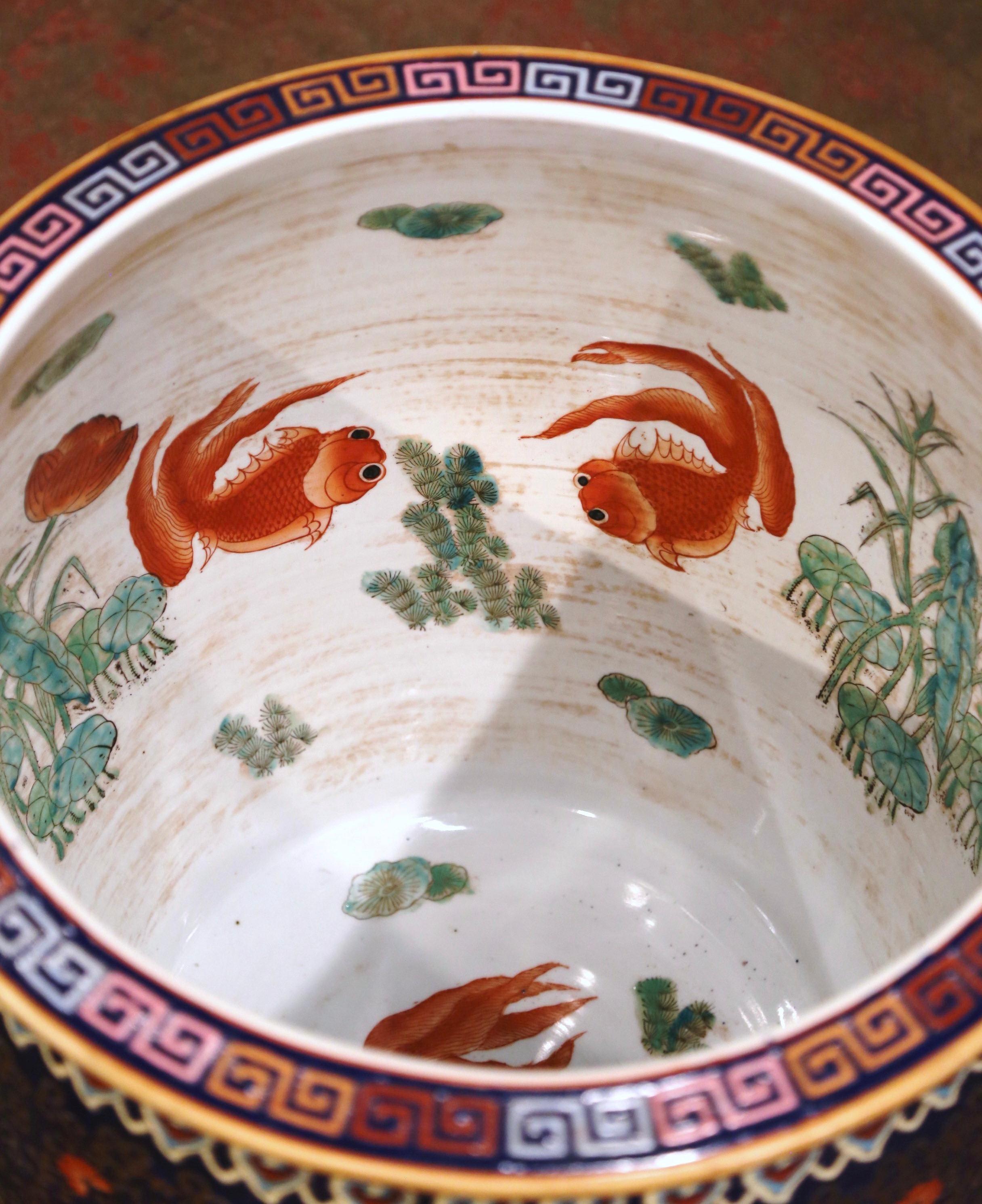 Midcentury Chinese Export Porcelain Fish Bowl with Oriental Decorations For Sale 2