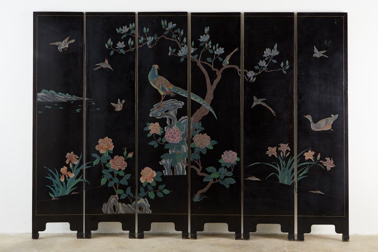 Midcentury Chinese Export Six-Panel Lacquered Coromandel Screen For Sale 14