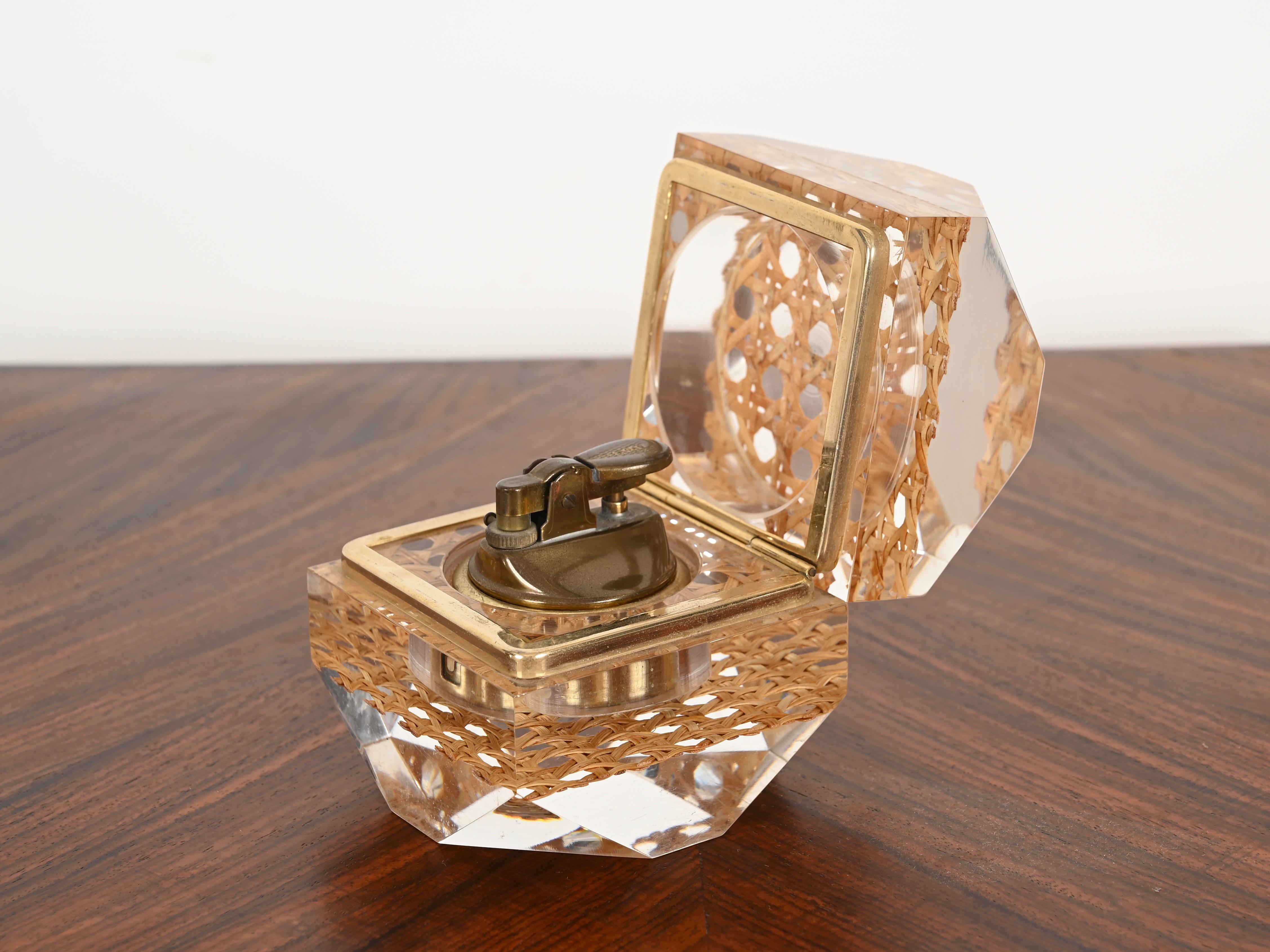 Midcentury Christian Dior Lucite, Brass and Straw Table Lighter, Italy 1970 8