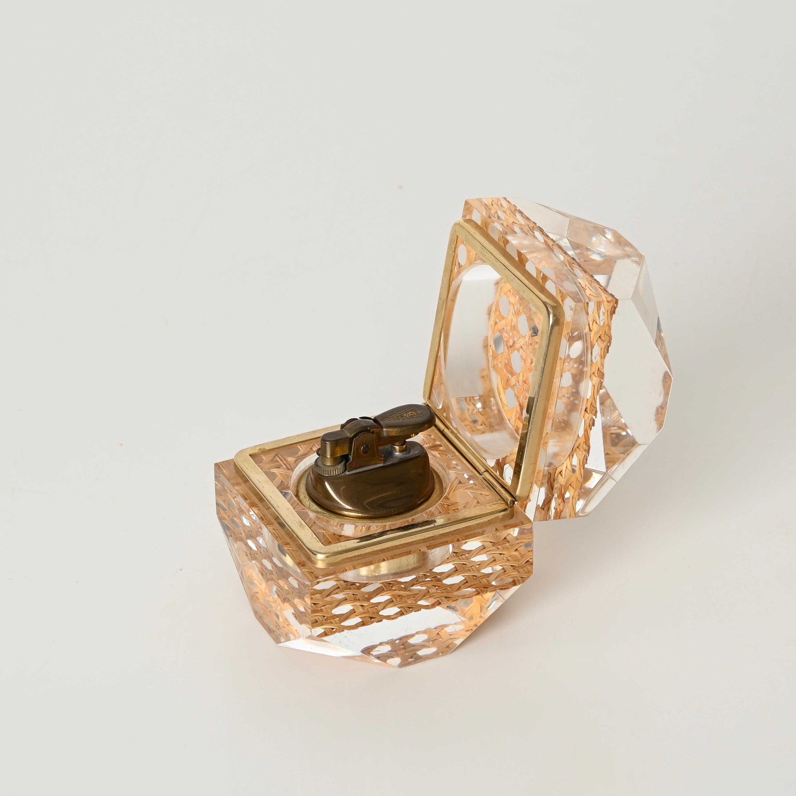Late 20th Century Midcentury Christian Dior Lucite, Brass and Straw Table Lighter, Italy 1970