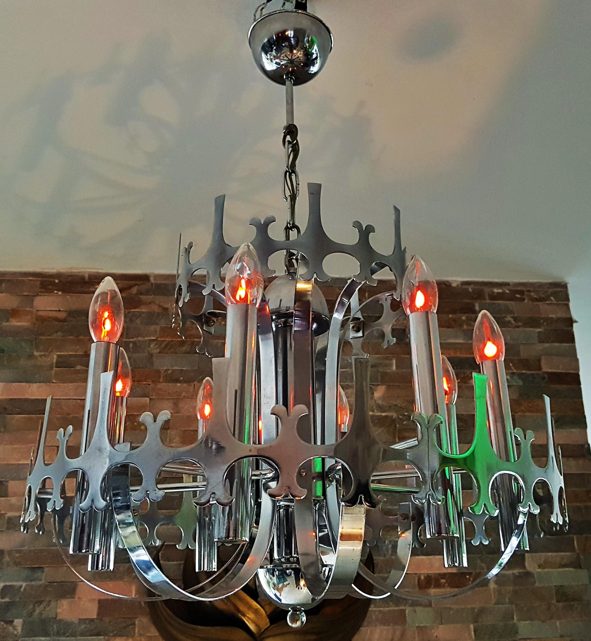 Metal Mid.Century Chrome Chandelier by Sciolari, Italy 1960s For Sale
