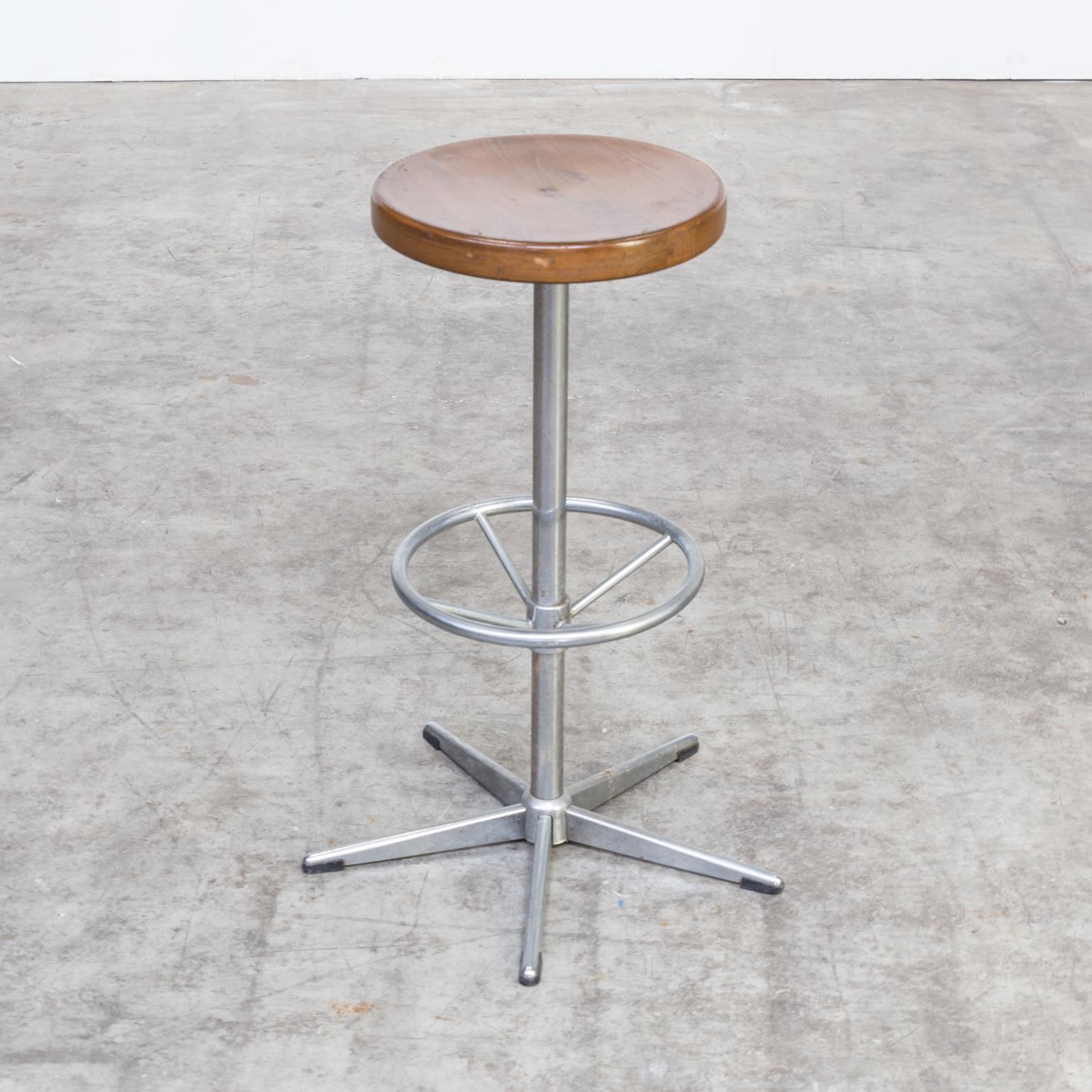 20th Century Midcentury Chrome Framed Stools with Wooden Seat Set of Six For Sale