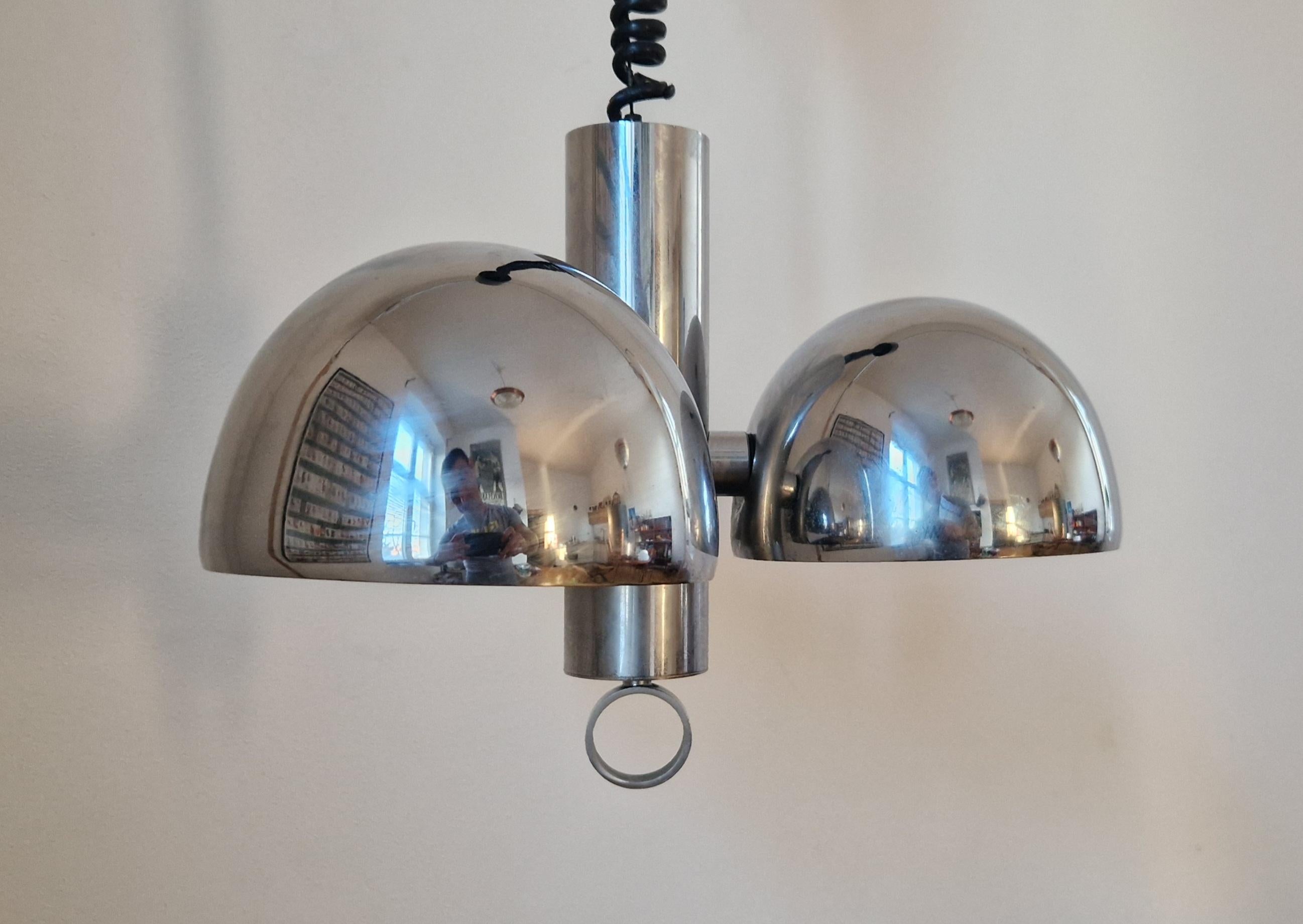 - adjustable height
- rare type
- very nice style of lighting