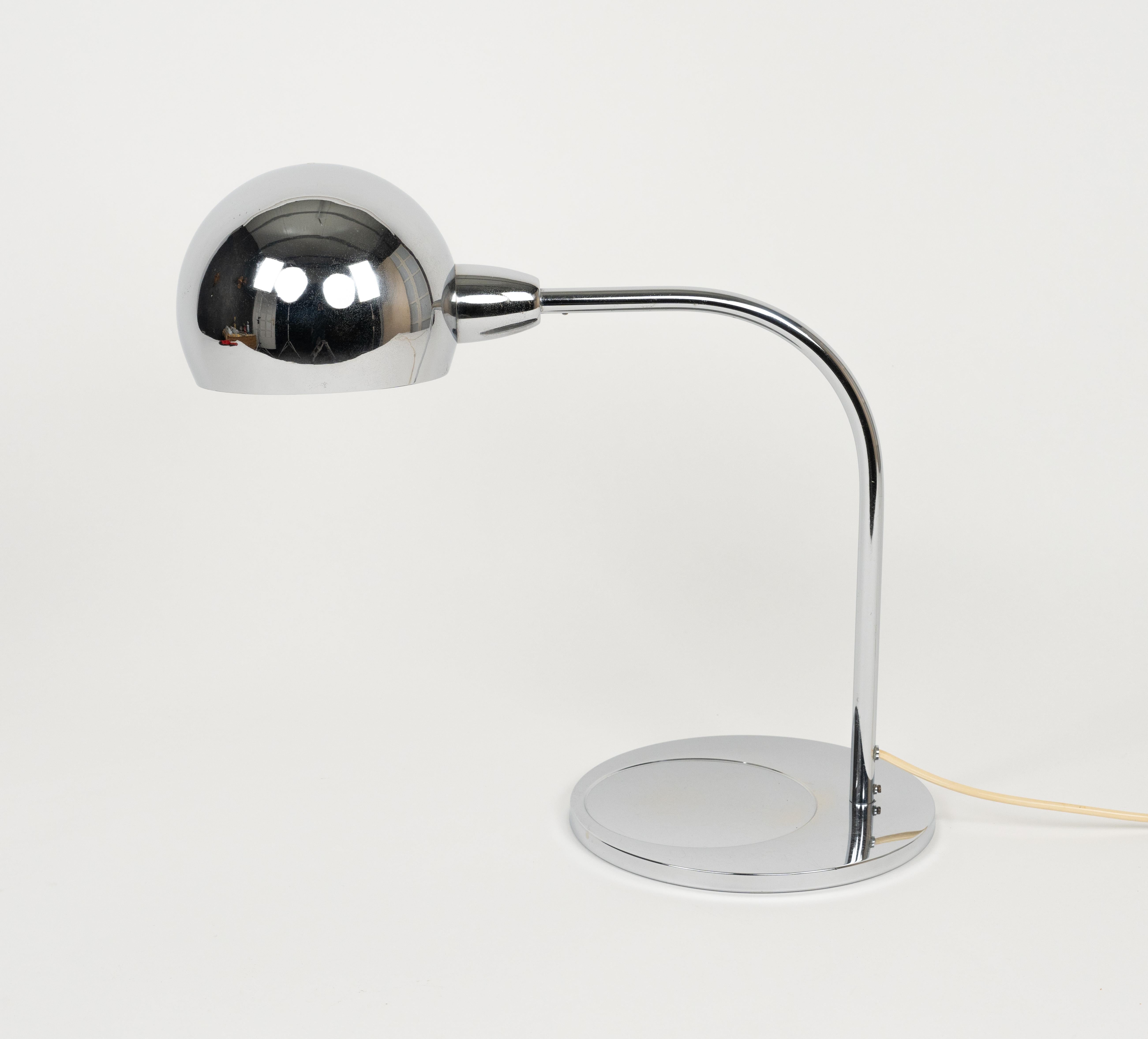 Milieu du XXe siècle Lampe de bureau chromée du milieu du siècle dernier de Sergio Asti pour Candle, Italie, années 1960 en vente