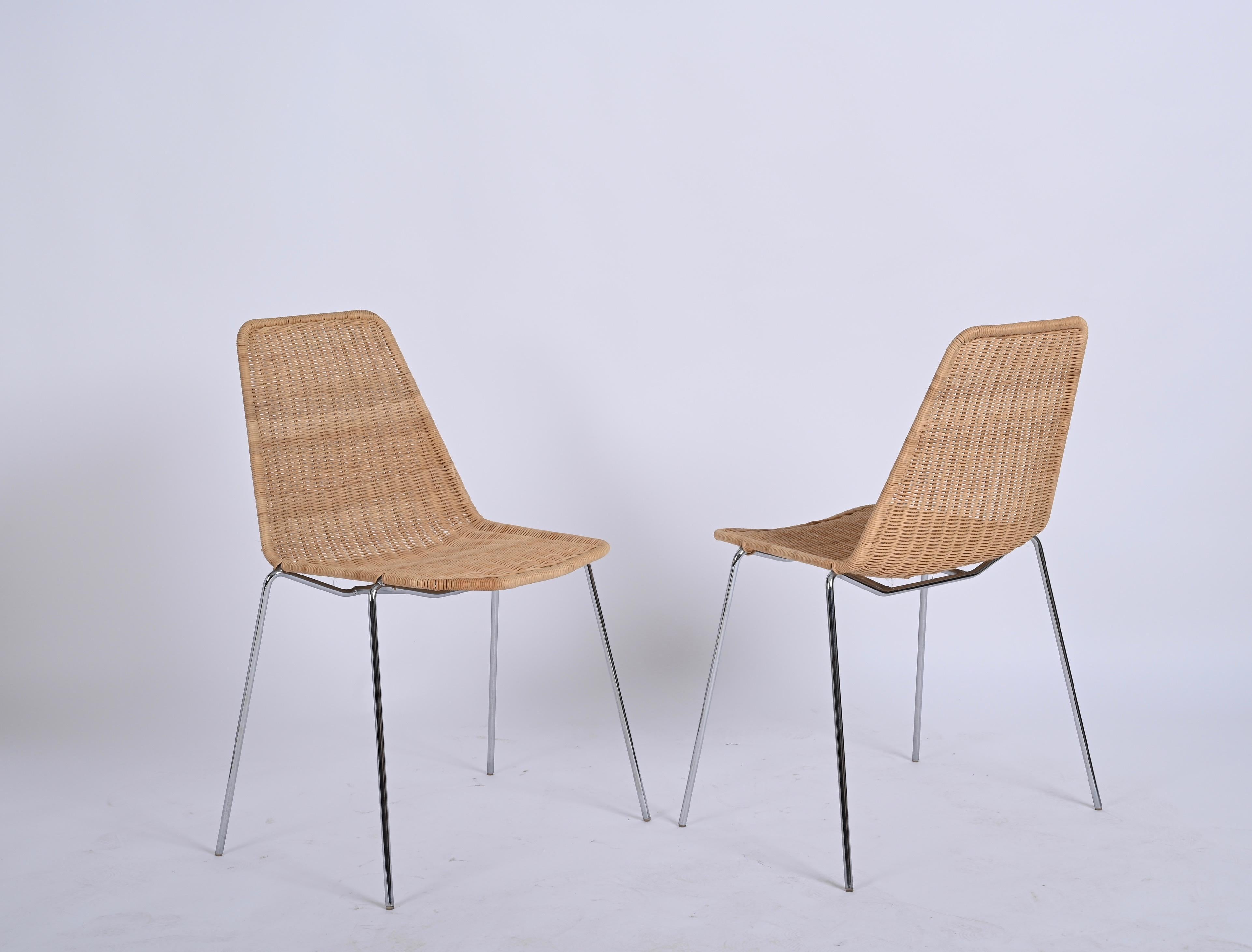 Ensemble de 4 chaises italiennes du milieu du siècle en métal chromé et rotin, Campo & Graffi, années 1970 en vente 3
