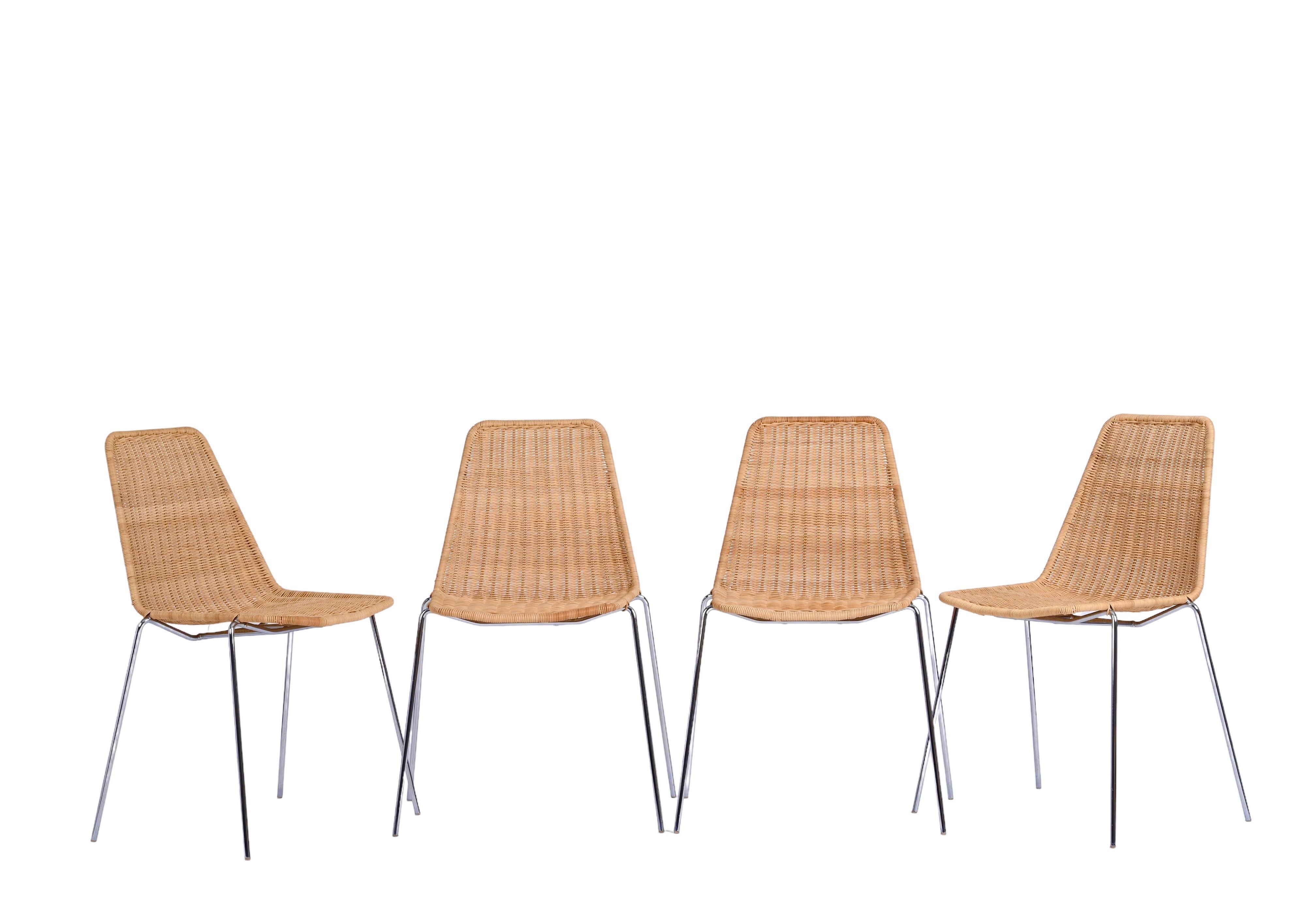 Ensemble de 4 chaises italiennes du milieu du siècle en métal chromé et rotin, Campo & Graffi, années 1970 en vente 10