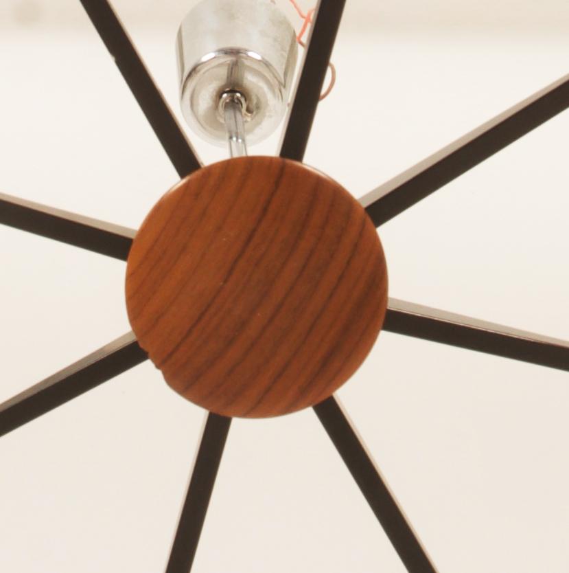 Lampadario in vetro opalino cromato del Medioevo di Rupert Nikoll in vendita 10