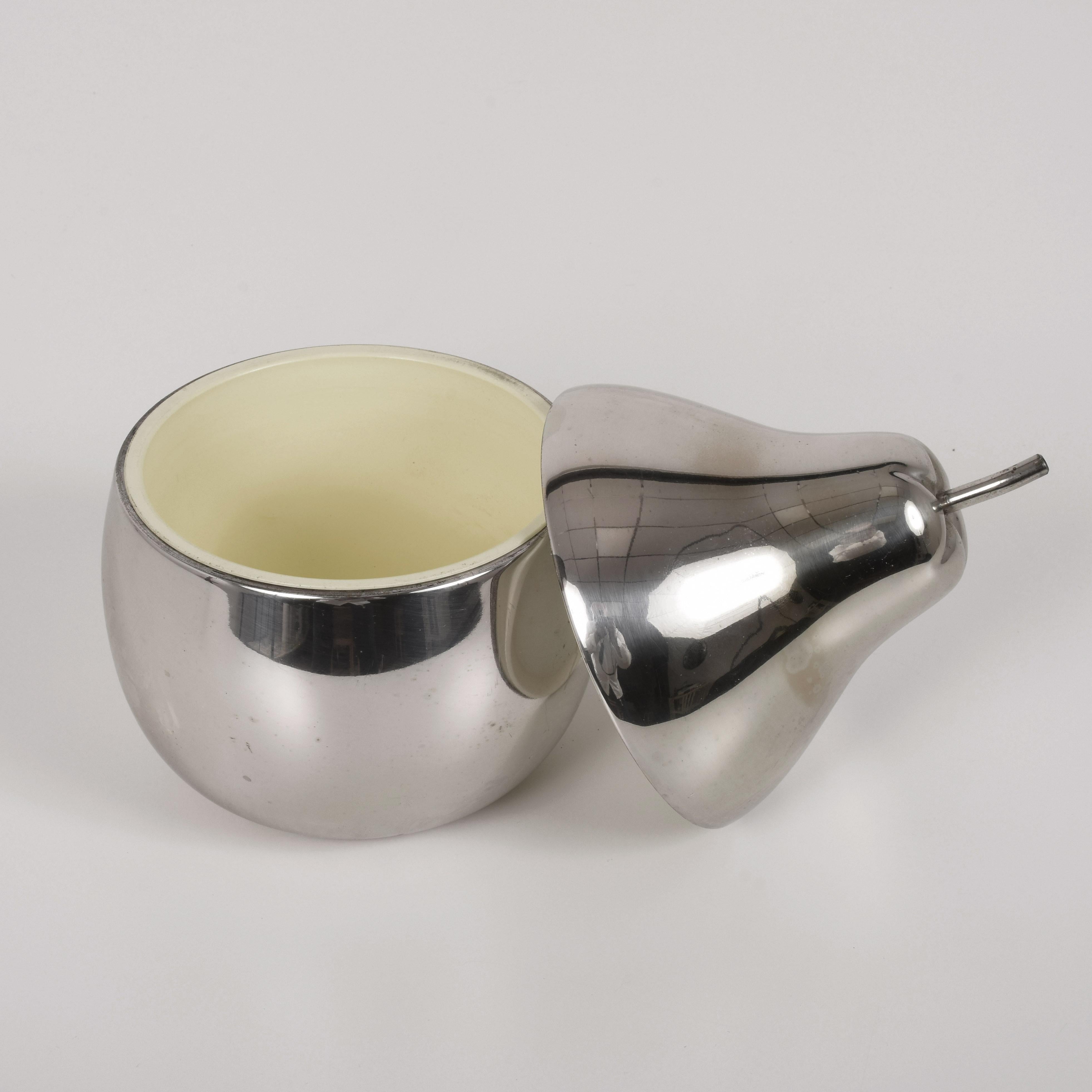 Midcentury Chromed Silver Plate Pear Italian Ice Bucket, 1970s In Good Condition In Roma, IT