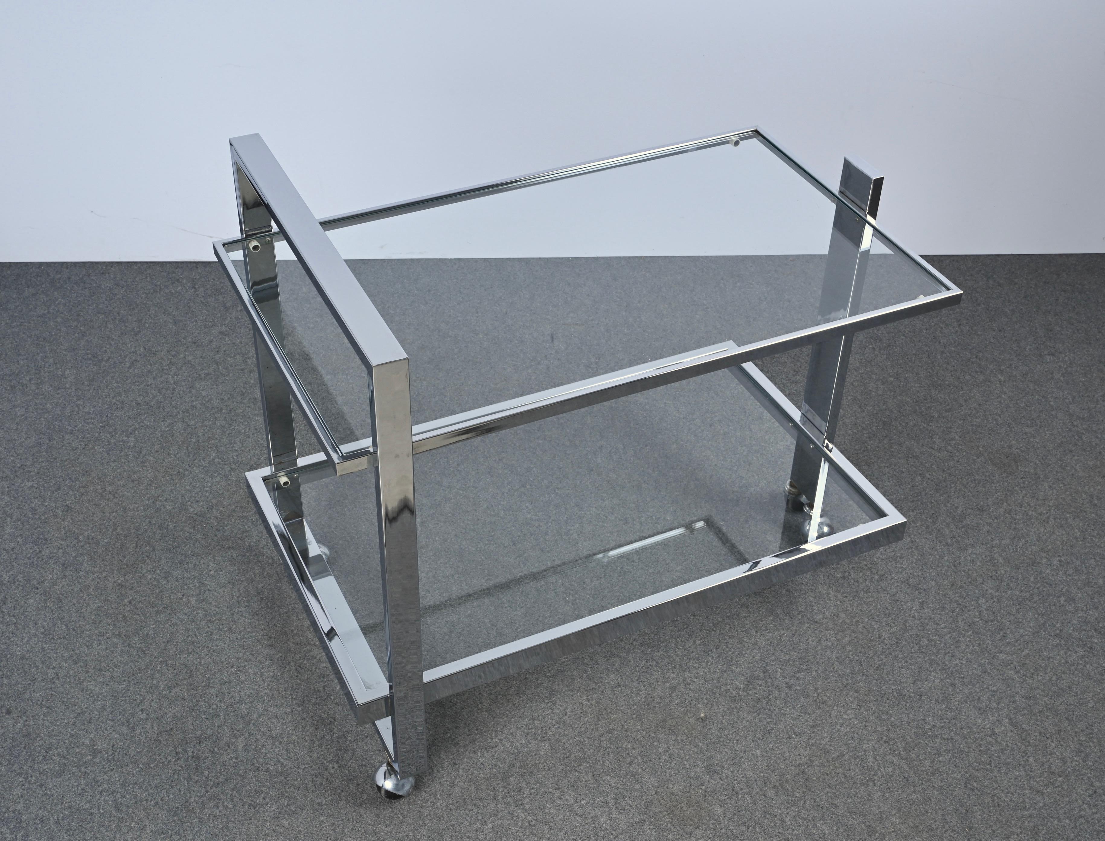 Midcentury Chromed Steel and Crystal Glass Italian Bar Cart, 1970s 4