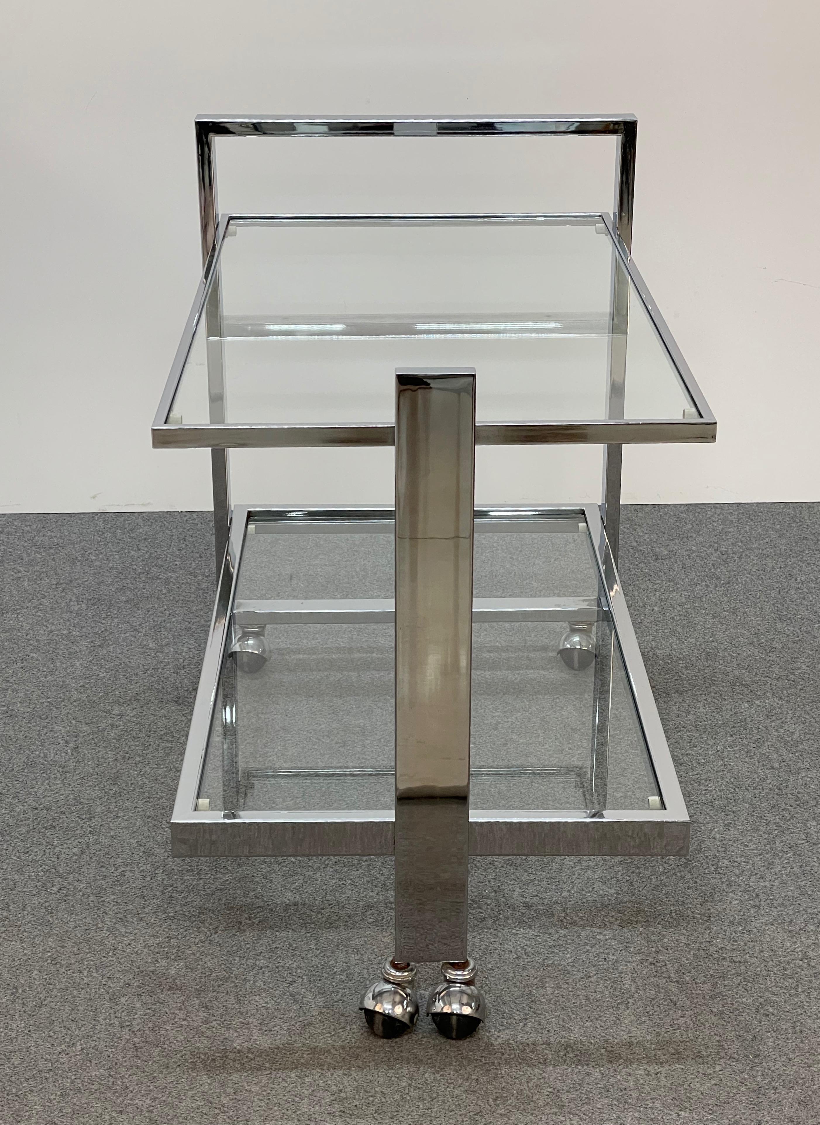 Midcentury Chromed Steel and Crystal Glass Italian Bar Cart, 1970s 13