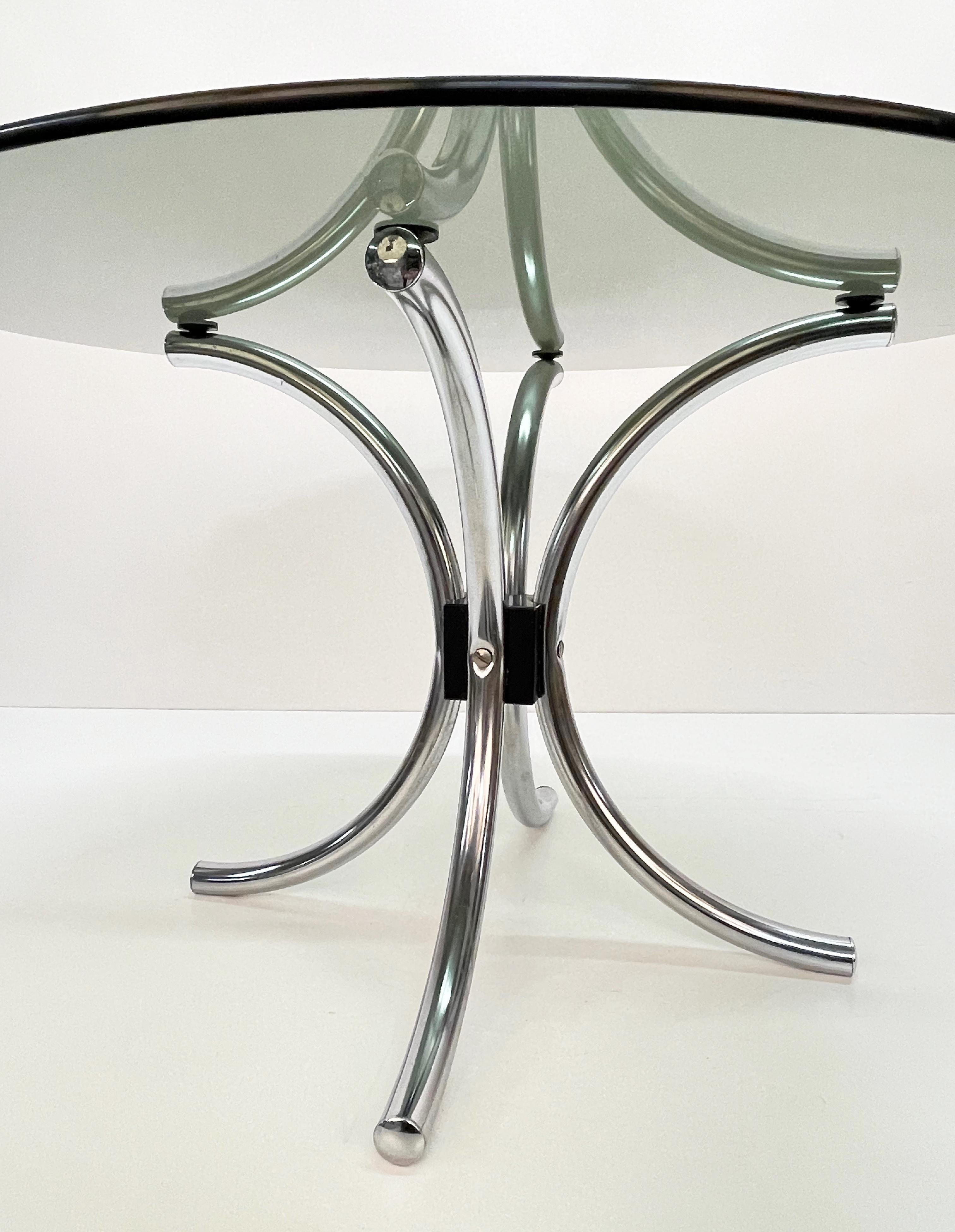 Midcentury Chromed Steel Italian Coffee Table with Smoked Glass Round Top, 1960s For Sale 1