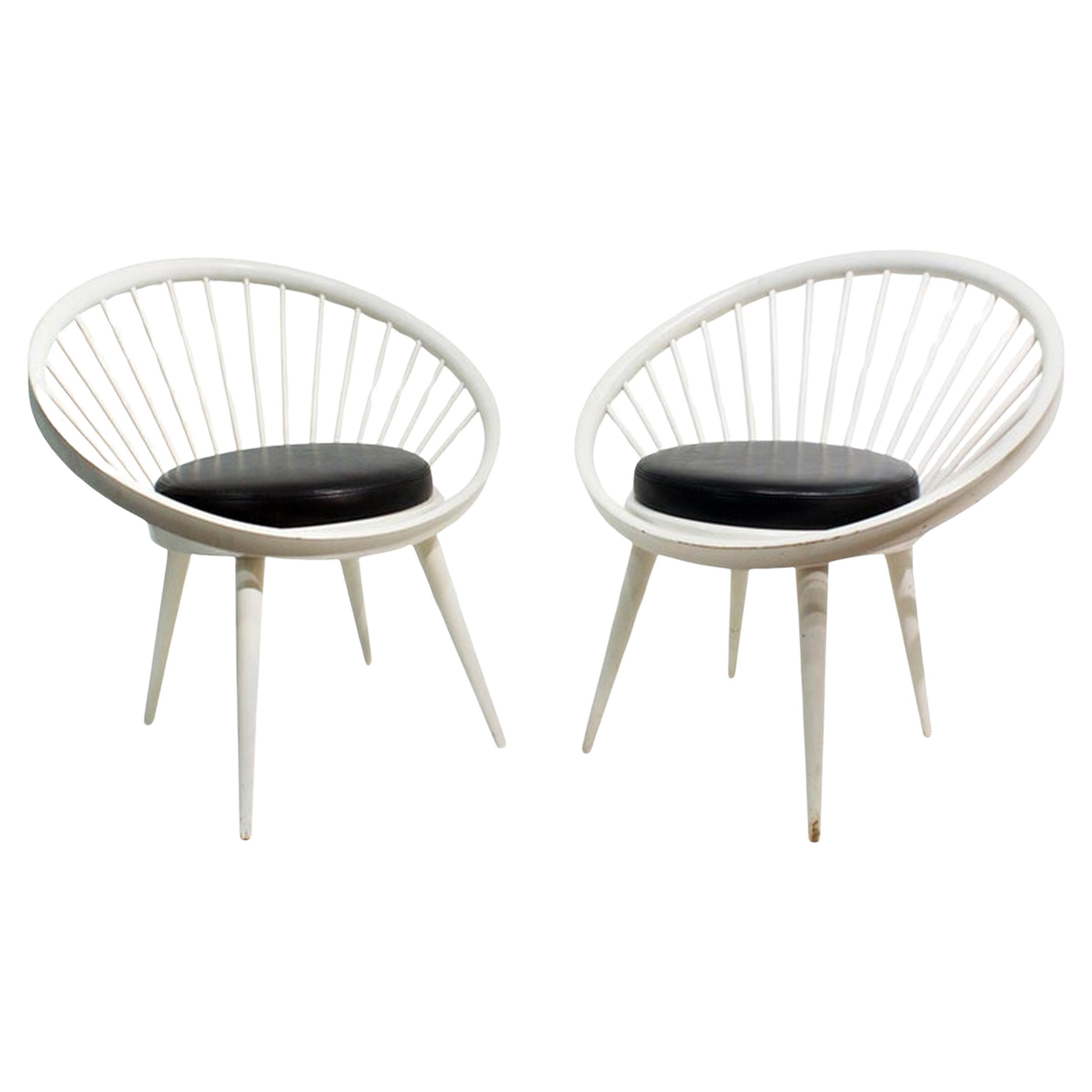 Midcentury Circle Lounge Chairs by Yngve Ekström, Leather
Beechwood