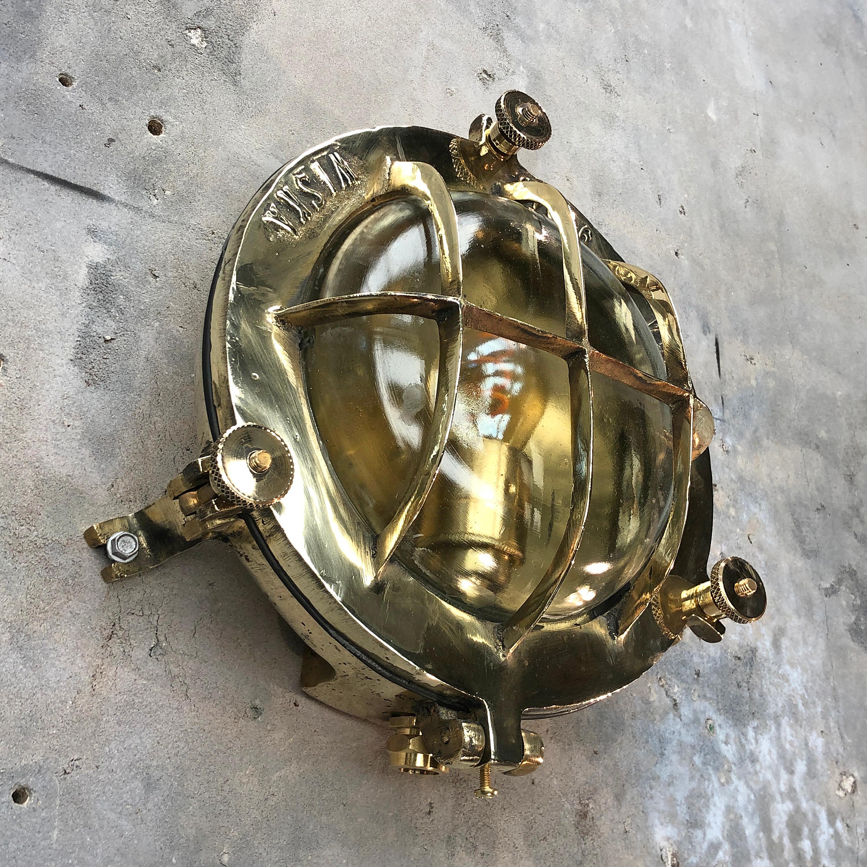 Midcentury Circular Industrial Cast Brass Circular Wall Light with Glass Dome In Good Condition In Leicester, Leicestershire