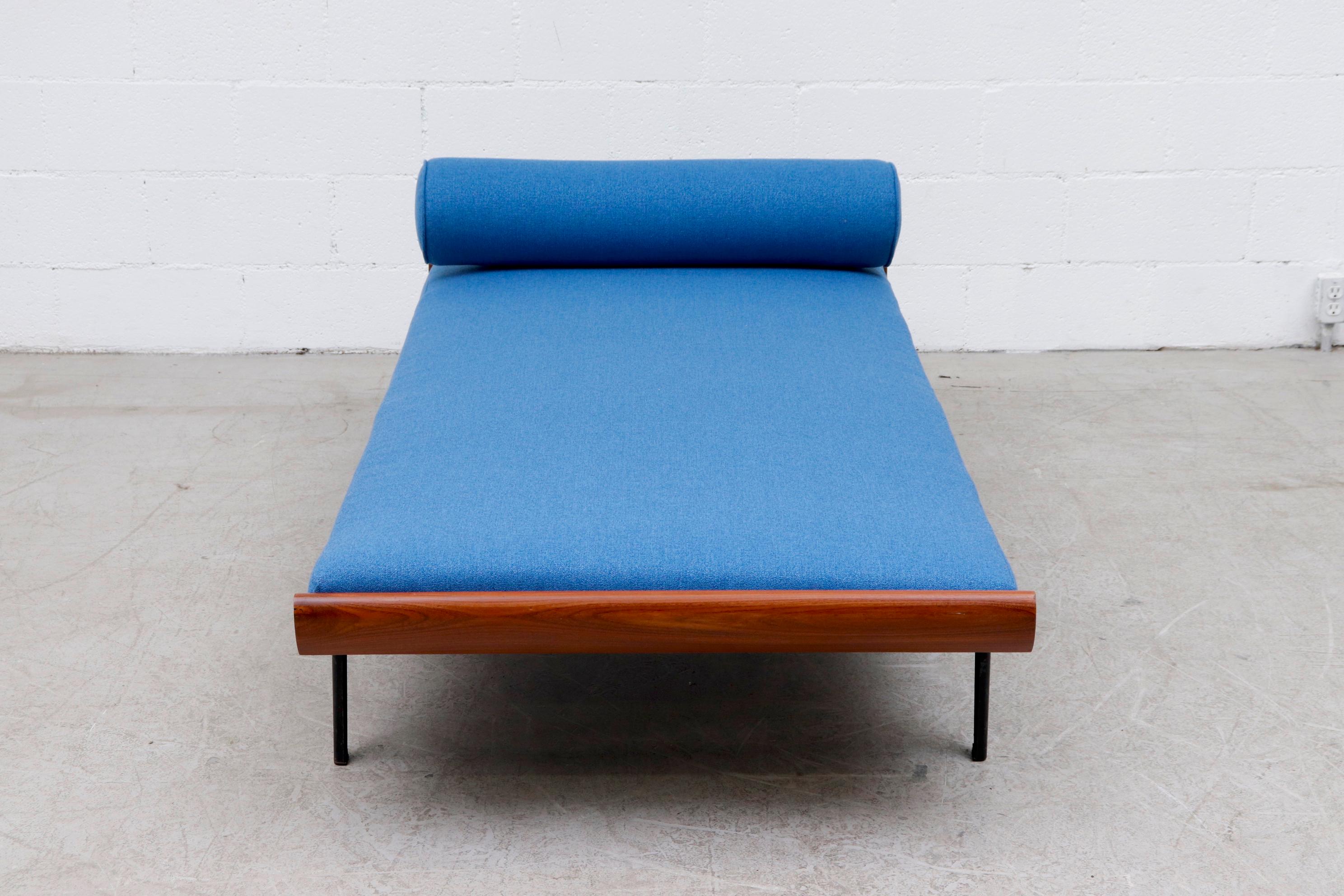 Mid-Century Modern Midcentury 'Cleopatra' Daybed by A.R. Cordemeyer for Auping