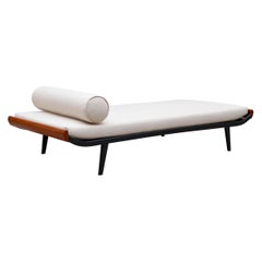 Midcentury 'Cleopatra' Daybed with Beige Mattress for Auping