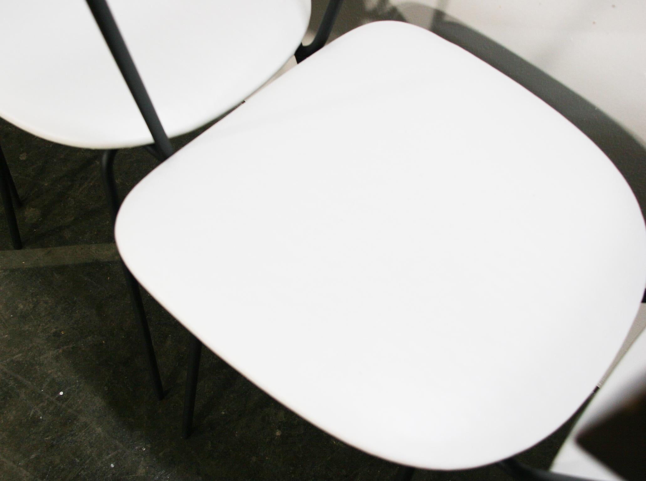 round table with 5 chairs