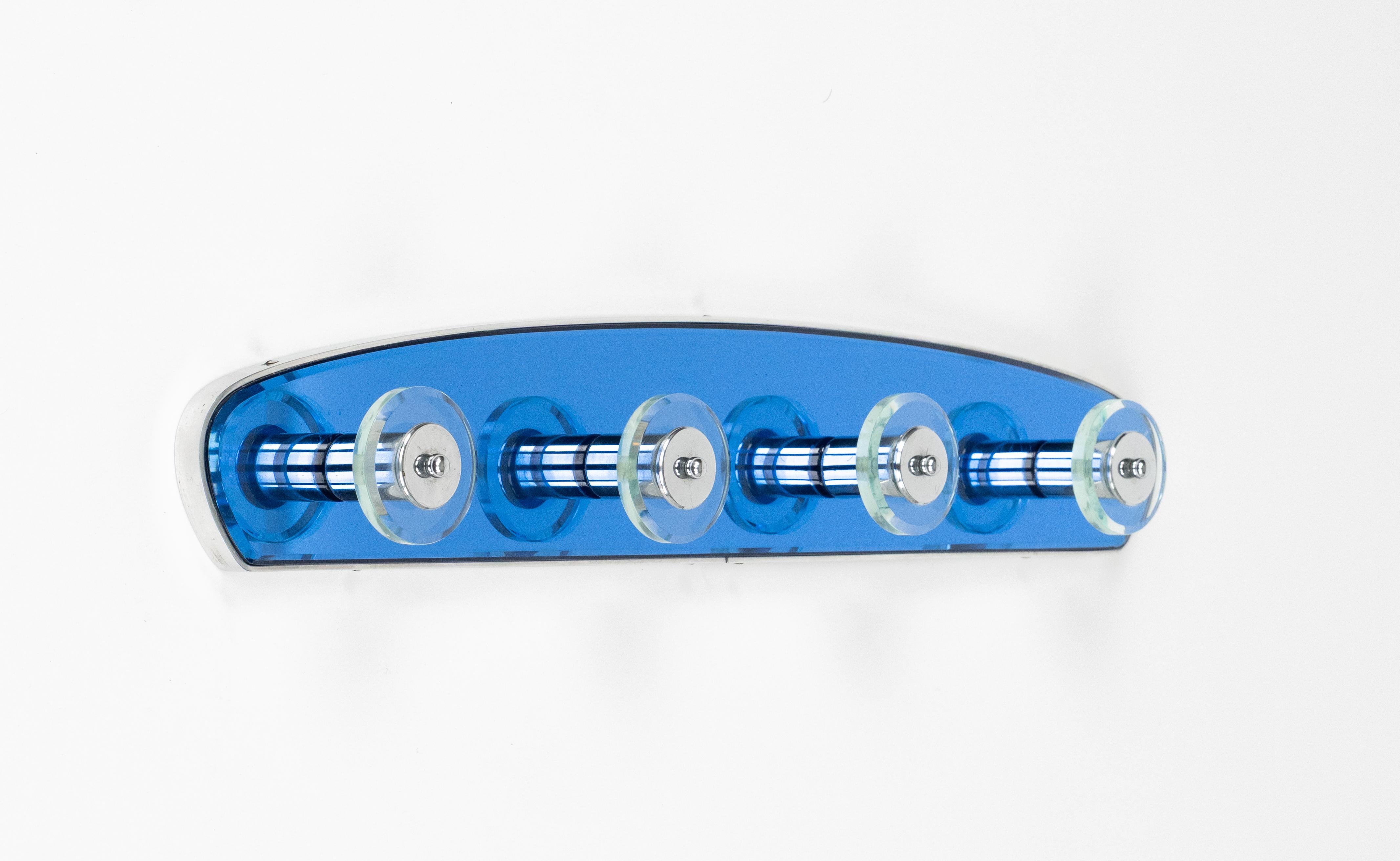 Appendiabiti di metà secolo in vetro blu e cromo in stile Cristal Arte, Italia anni '60 in vendita 2