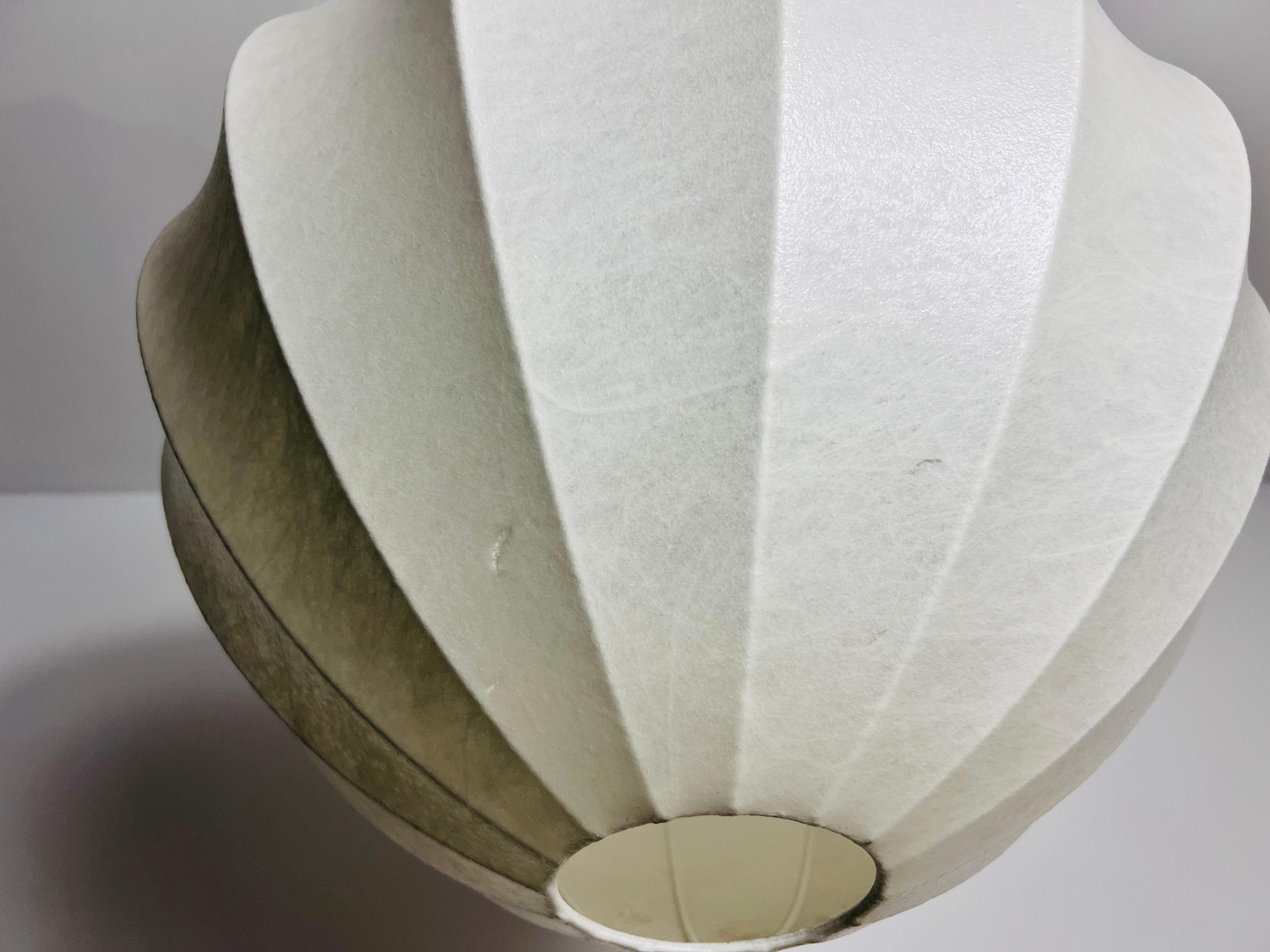 Lampada a sospensione a forma di losanga Cocoon Lights del Medioevo, anni '60, Italia 3
