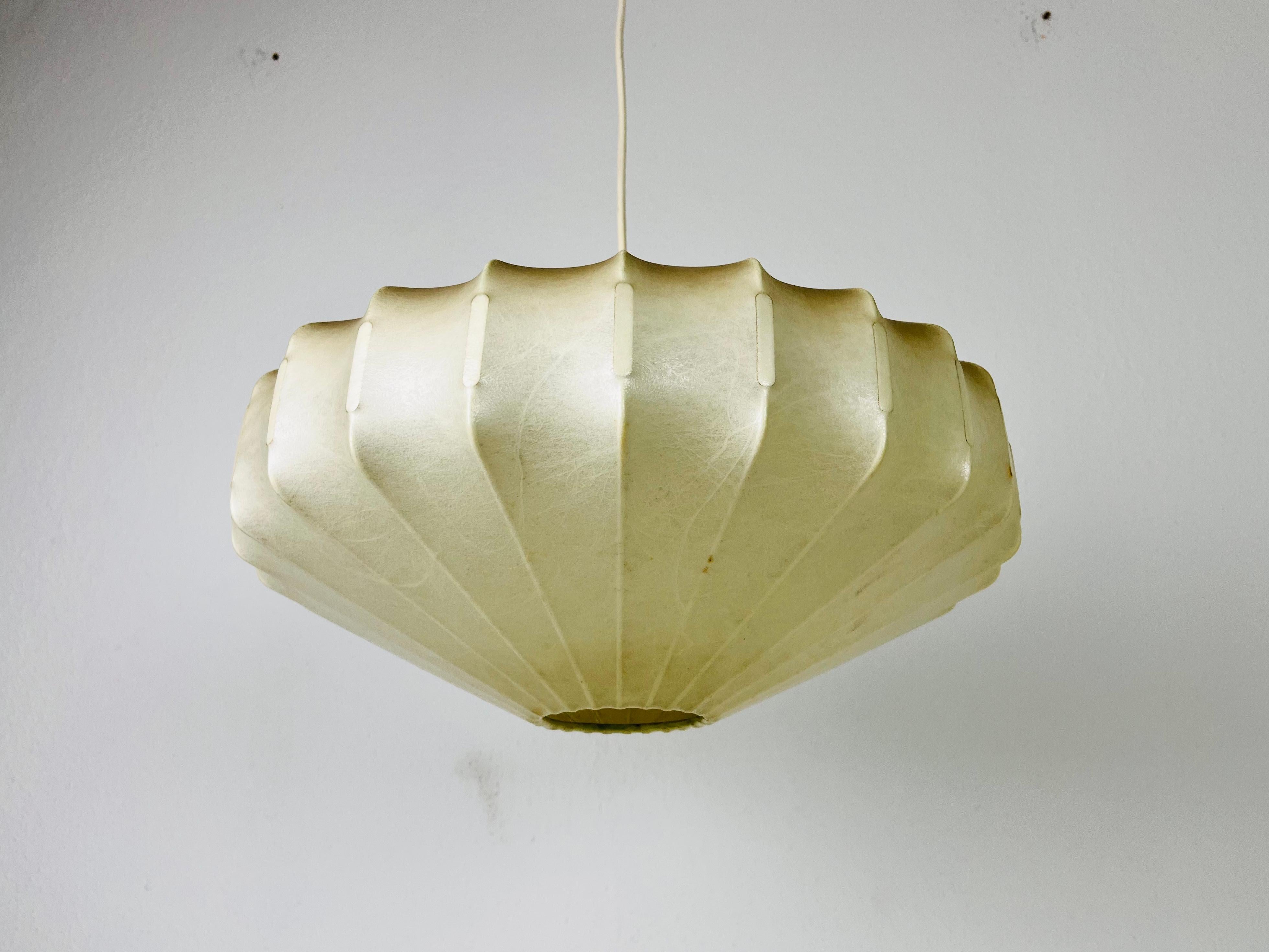 German Midcentury Cocoon Losange Shape Pendant Light, 1960s, Italy For Sale