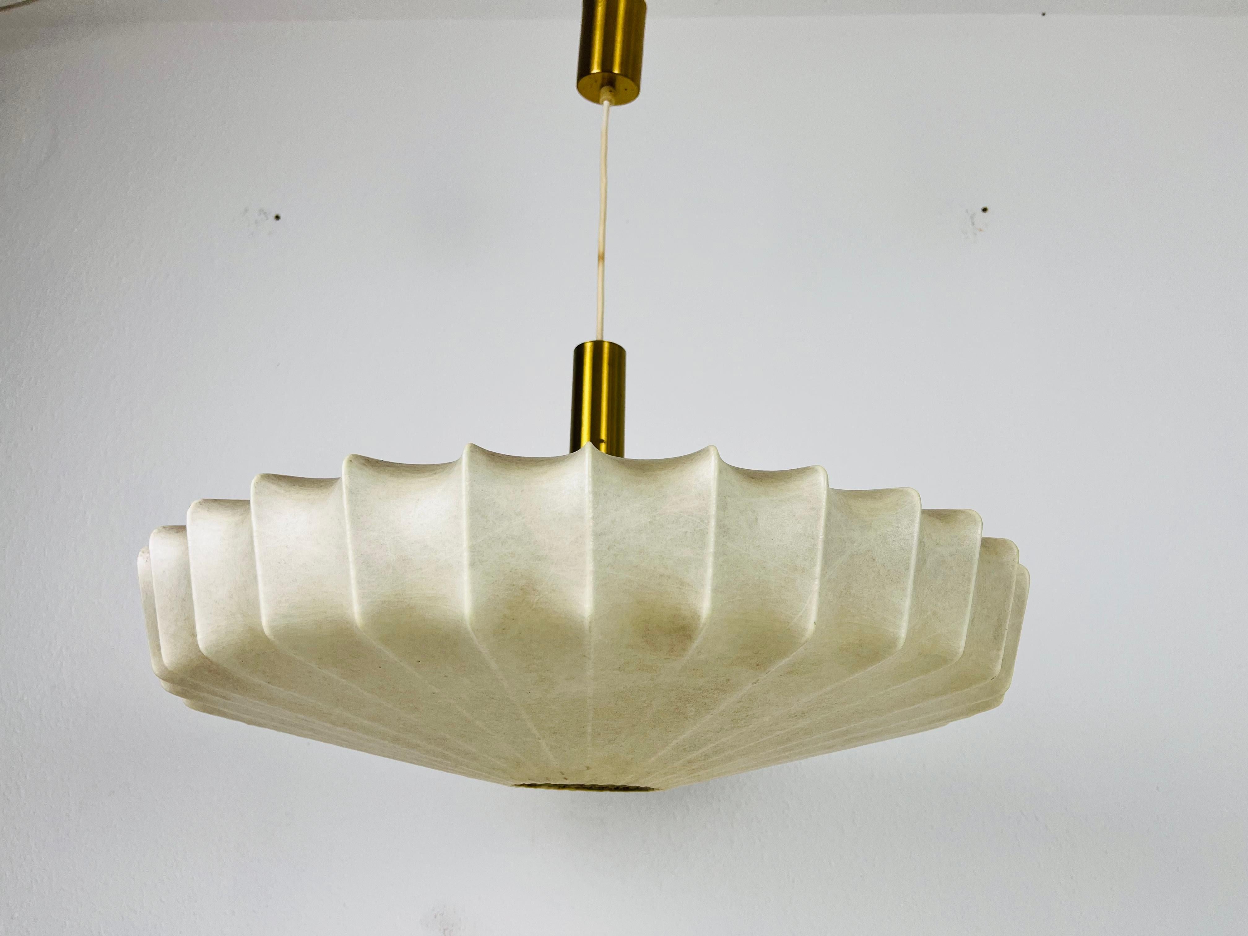 Resin Midcentury Cocoon Losange Shape Pendant Light, 1960s, Italy