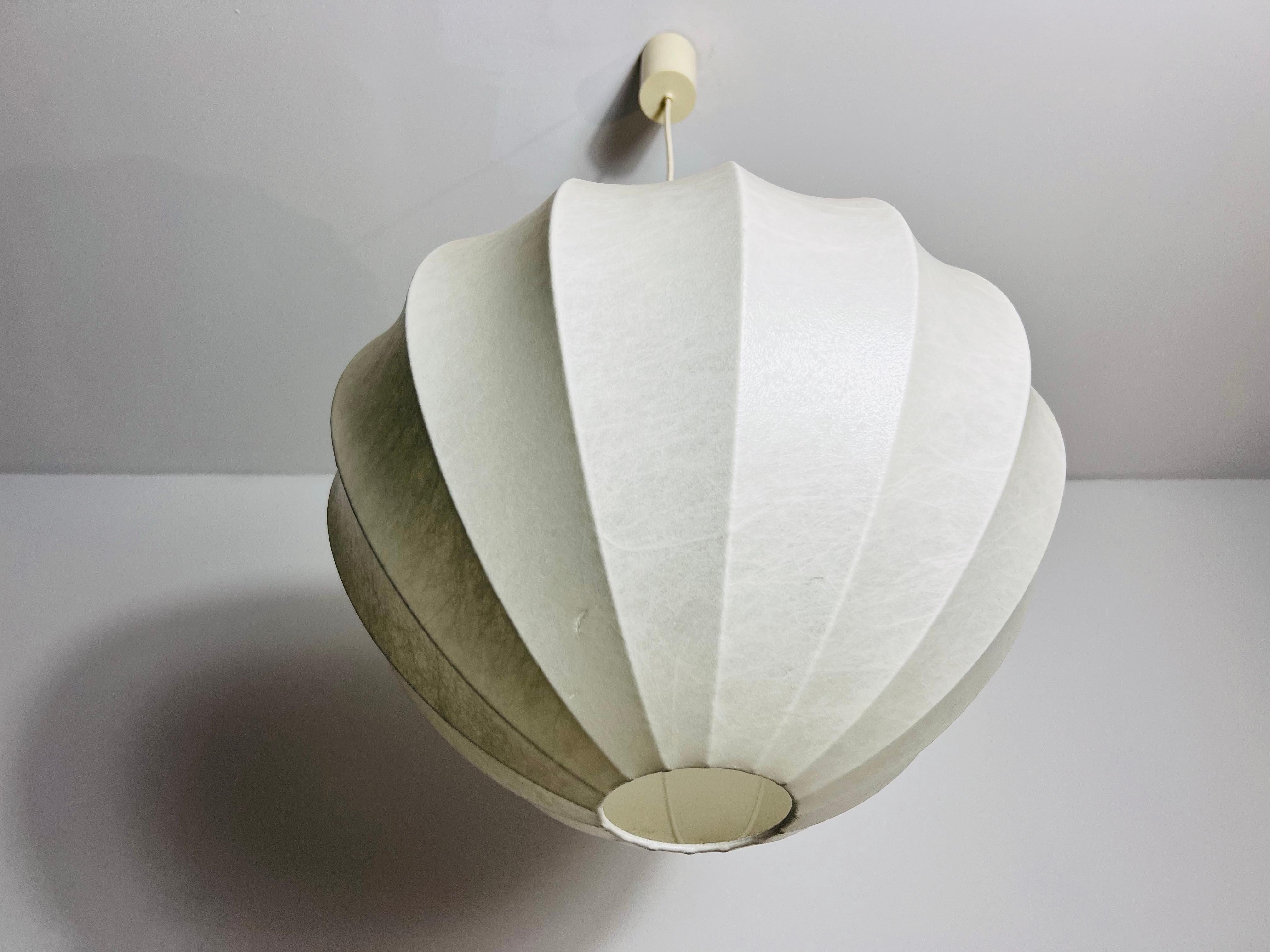 Lampada a sospensione a forma di losanga Cocoon Lights del Medioevo, anni '60, Italia 1