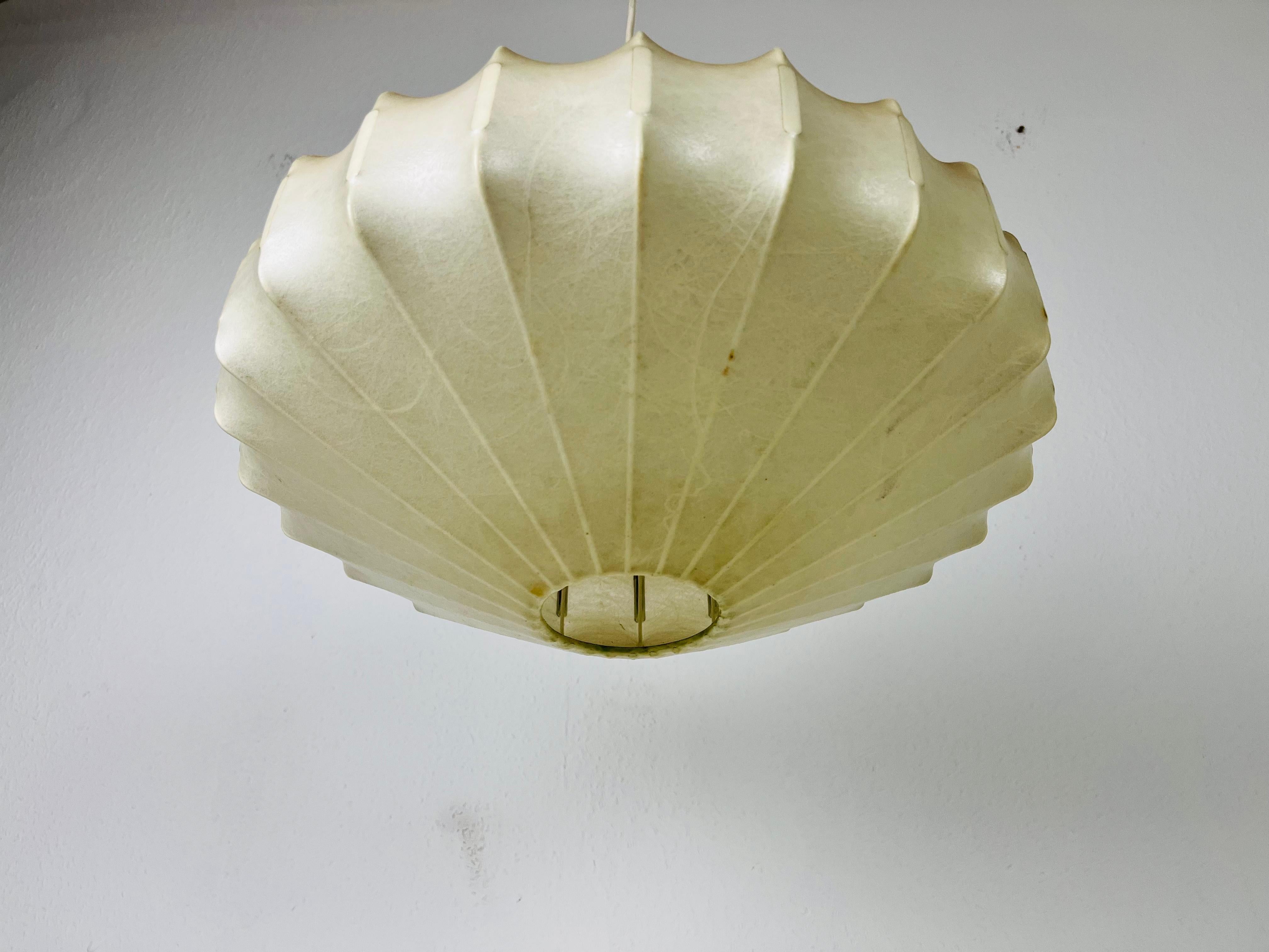 Resin Midcentury Cocoon Losange Shape Pendant Light, 1960s, Italy For Sale