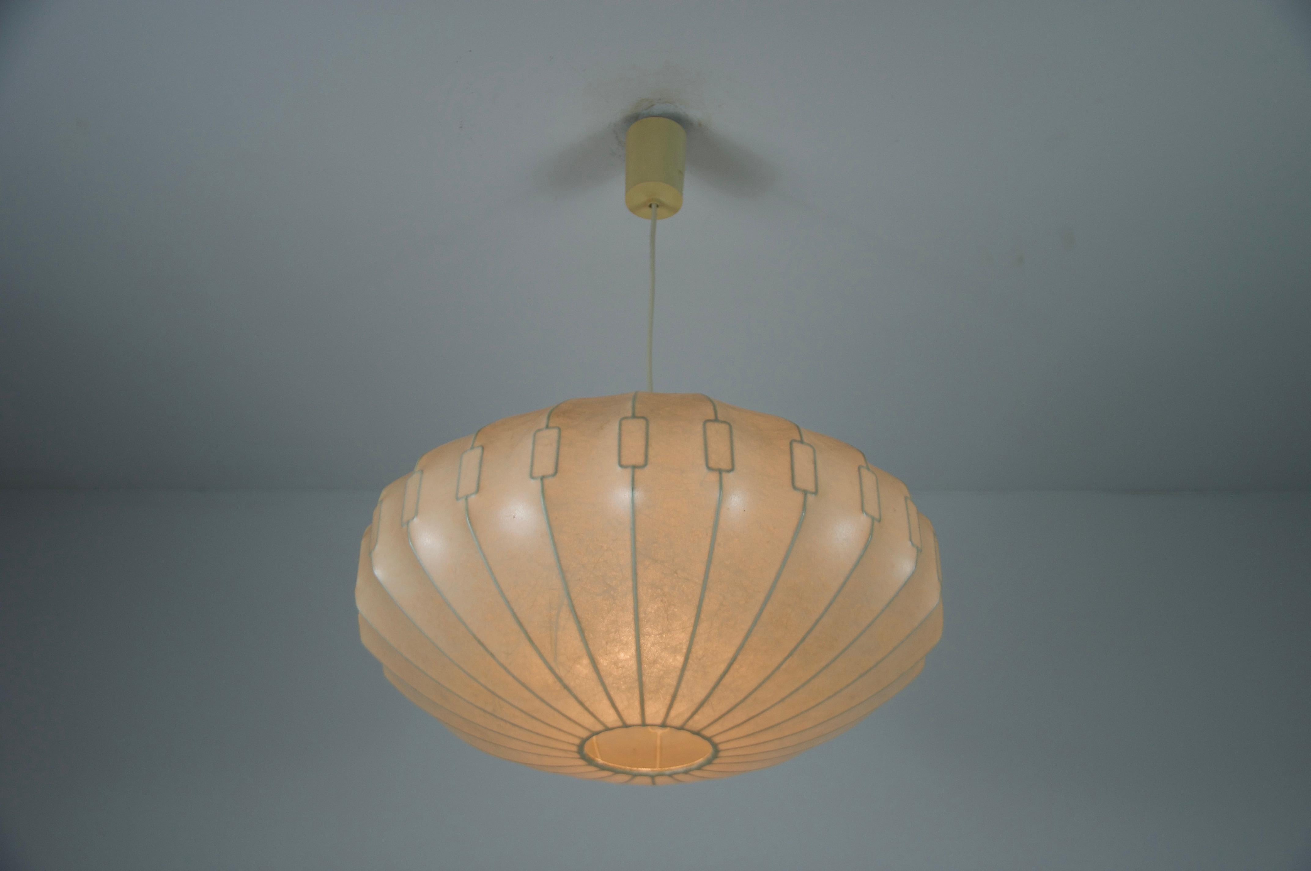 Midcentury Cocoon Pendant Light, 1960s, Italy For Sale 11