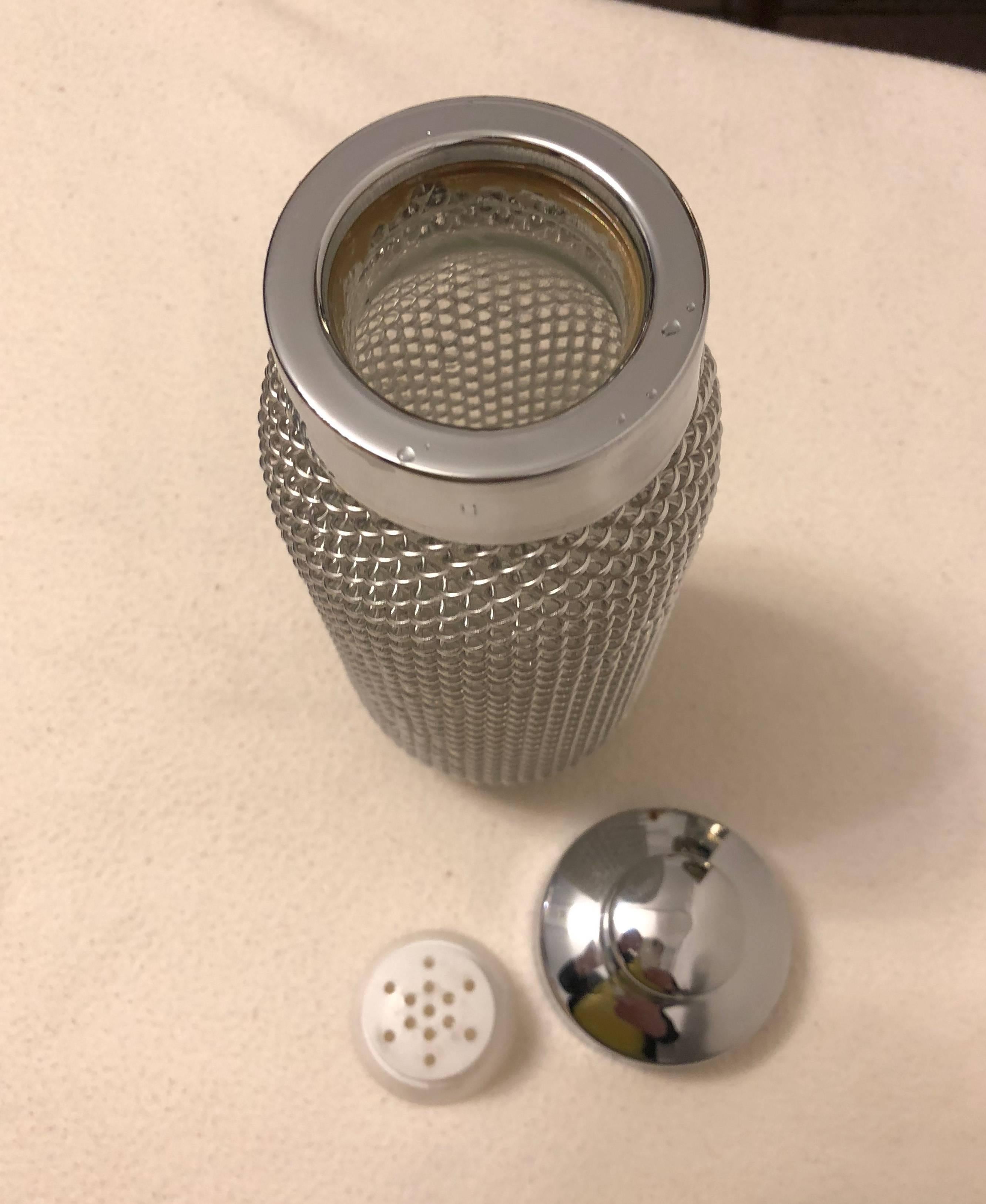 Midcentury Cocktail Shaker In Excellent Condition In Vienna, AT