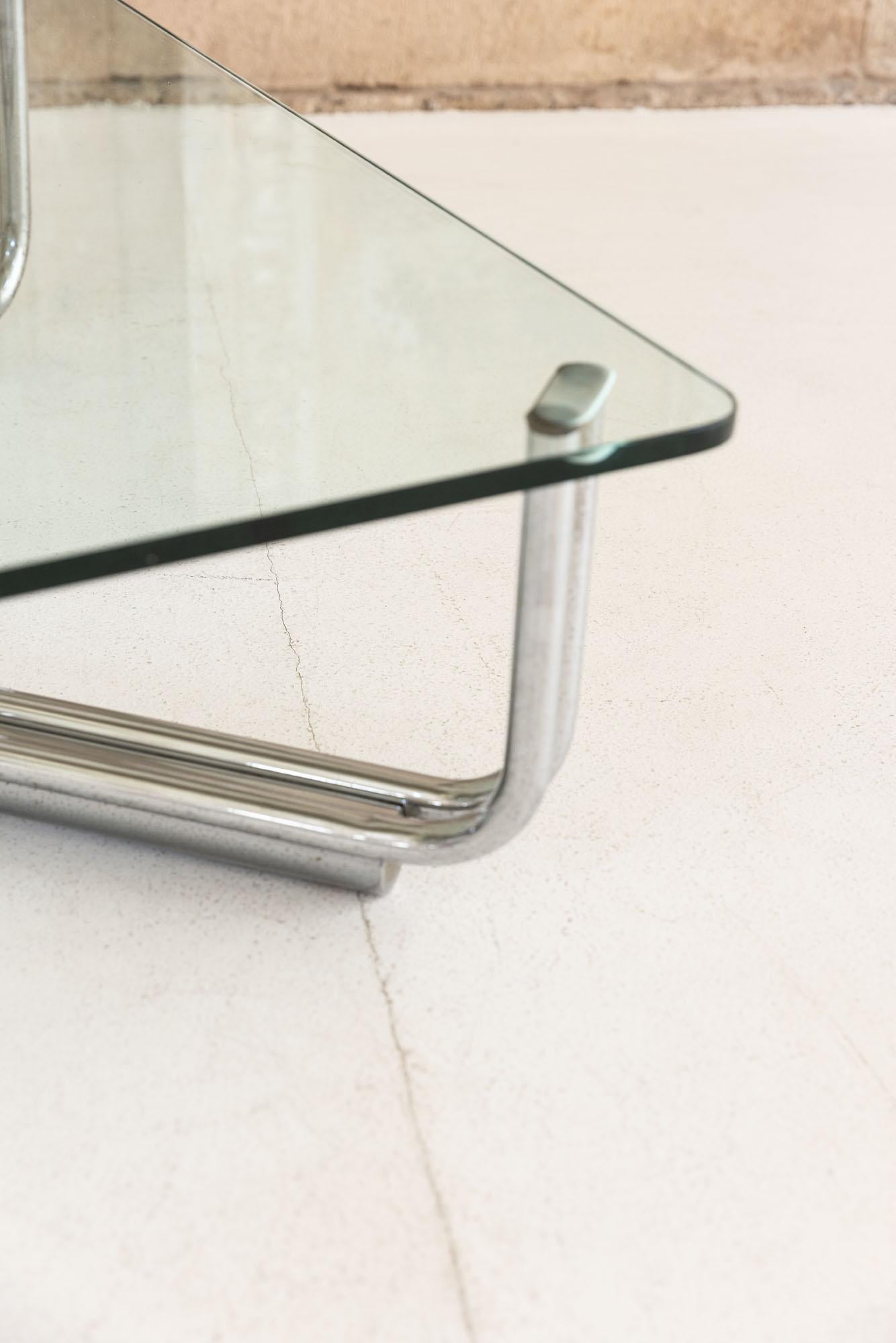 Mesa de café de mediados de siglo mod. 784 de Gianfranco Frattini para Cassina, Italia 1968 en Excelente estado para la venta en Piacenza, Italy