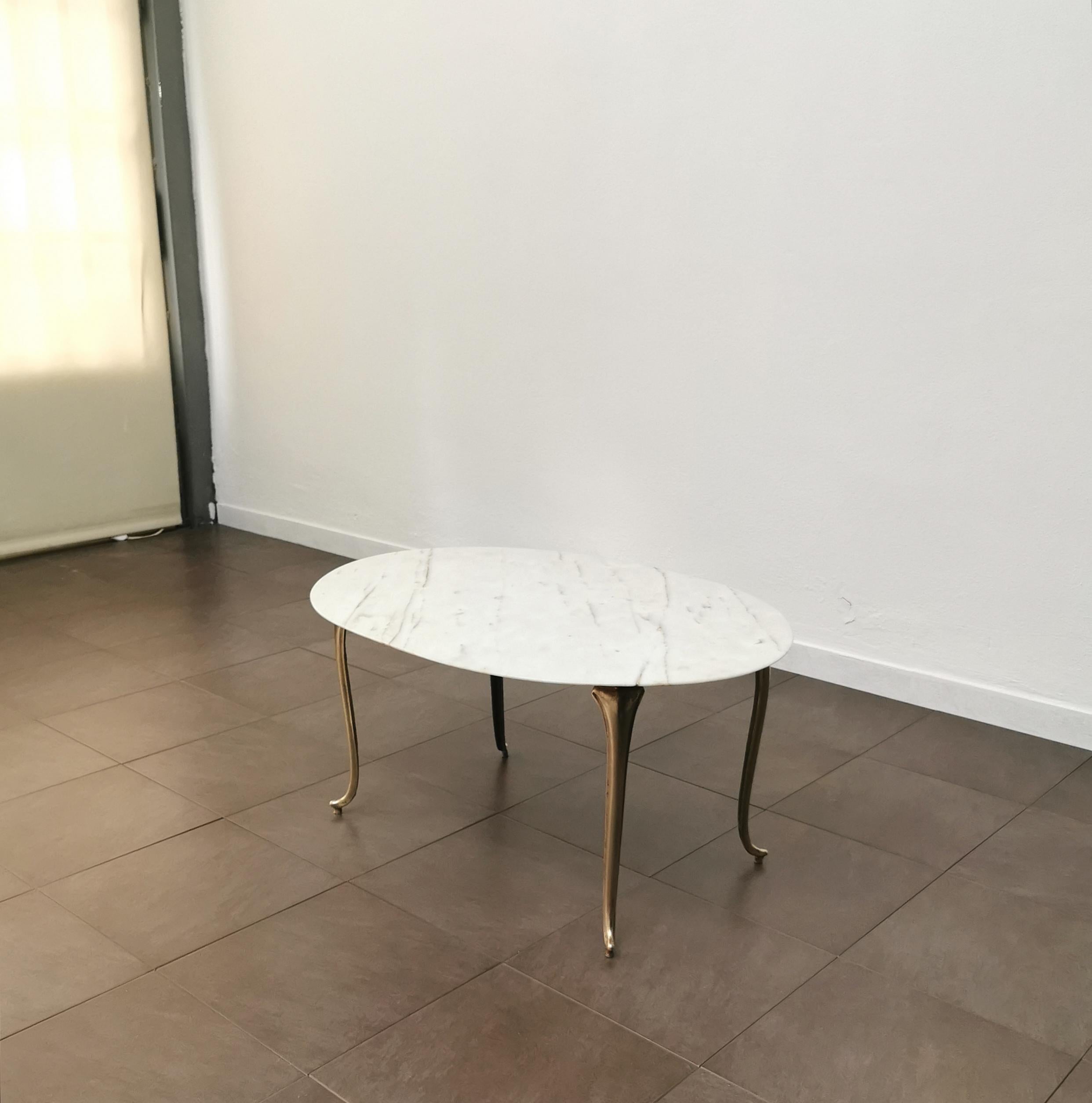 20th Century Midcentury Coffee Cocktail Table Brass White Marble Oval Italian Design 1950s