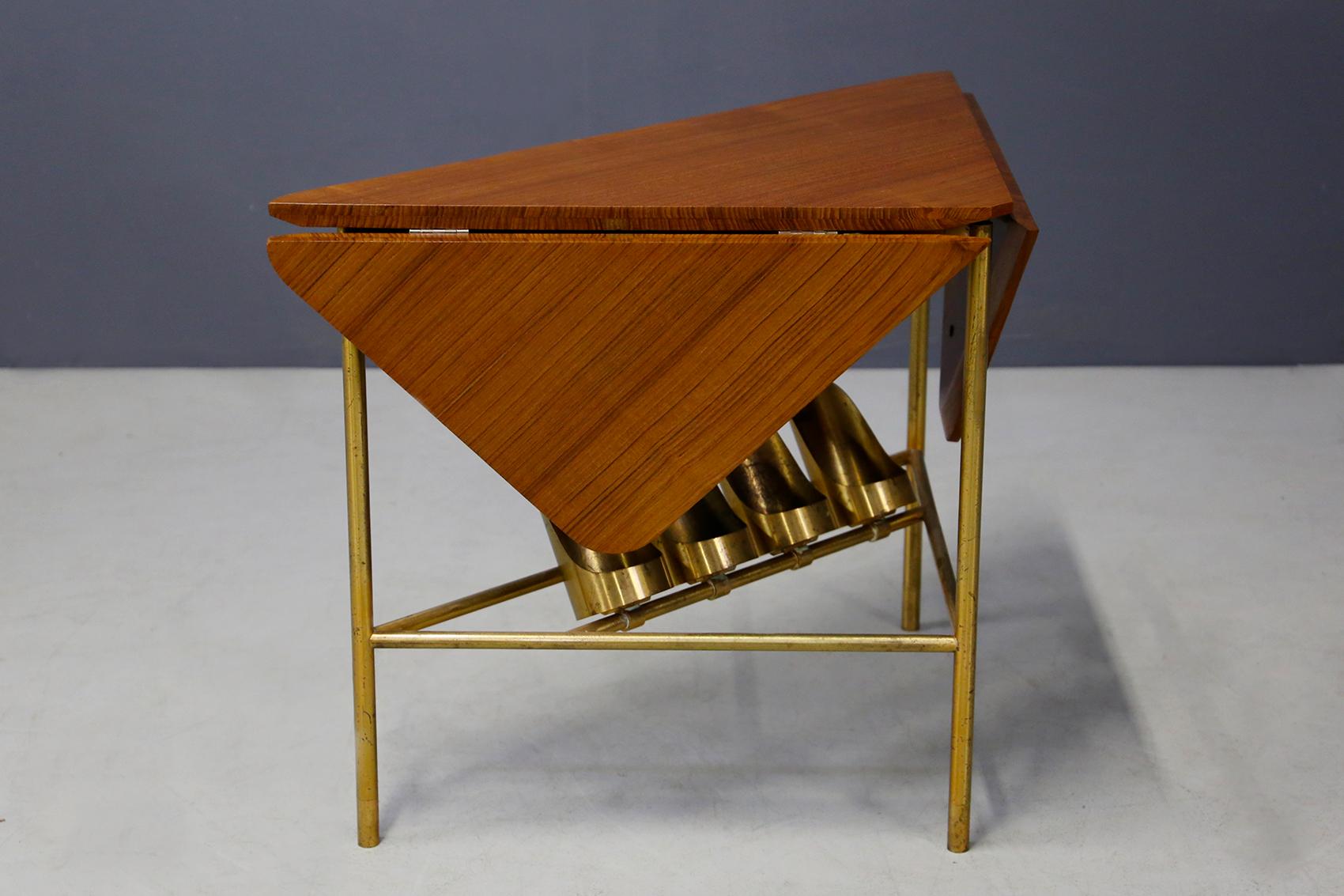 Mid-Century Modern Midcentury Coffee Table Attributed to Ignazio Gardella in Brass and Wood, 1950s