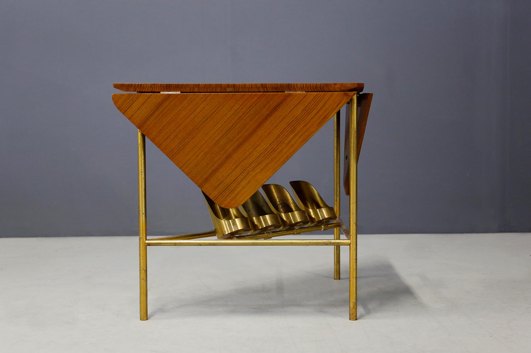 Italian Midcentury Coffee Table Attributed to Ignazio Gardella in Brass and Wood, 1950s