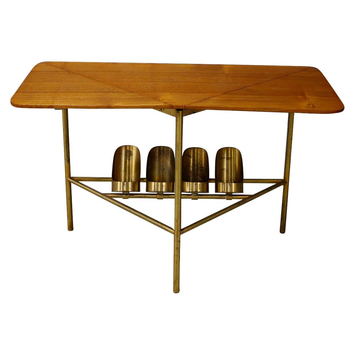Midcentury Coffee Table Attributed to Ignazio Gardella in Brass and Wood, 1950s