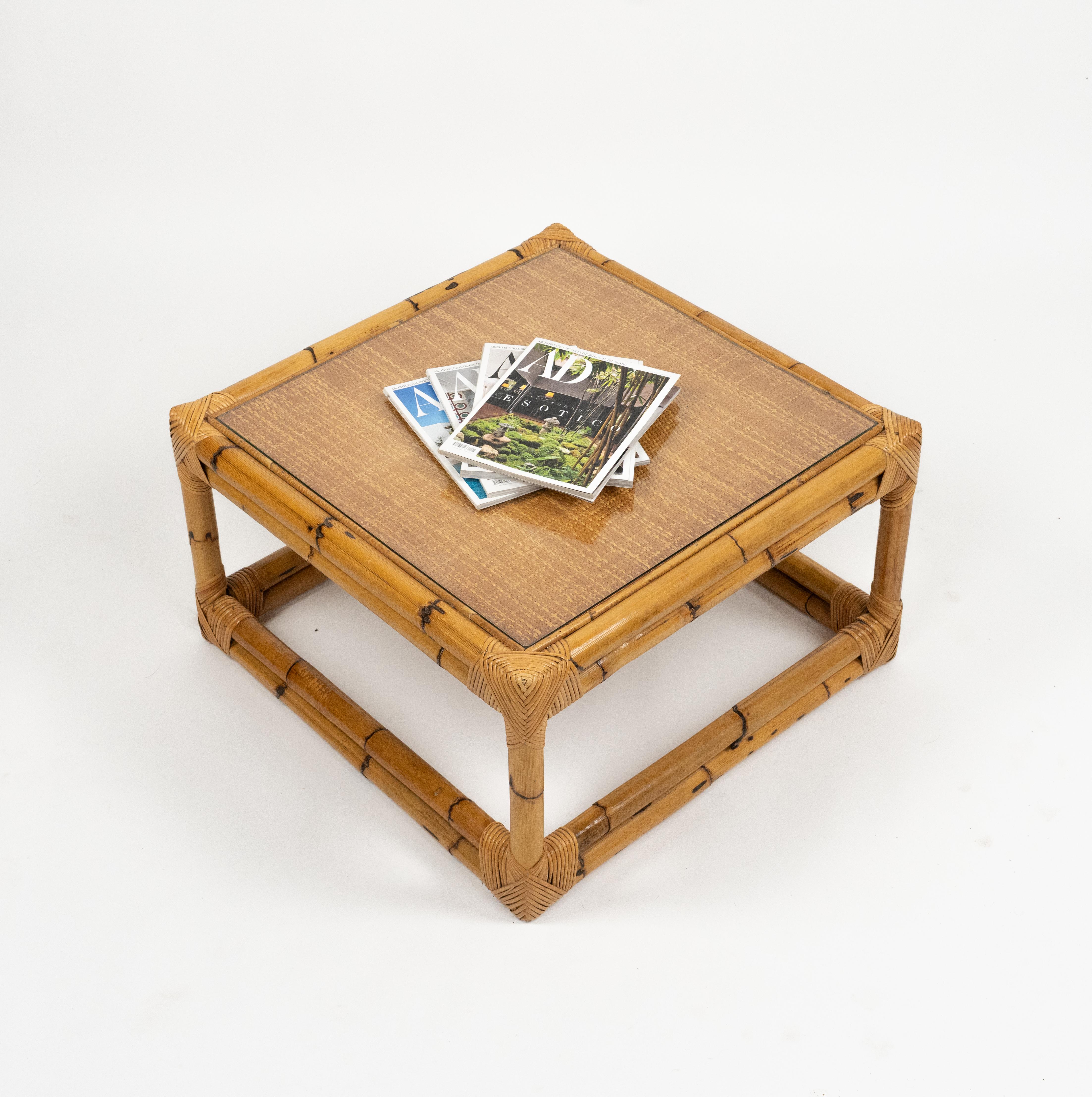 Midcentury Coffee Table Bamboo and Rattan Vivai Del Sud Style, Italy 1970s (Italienisch) im Angebot