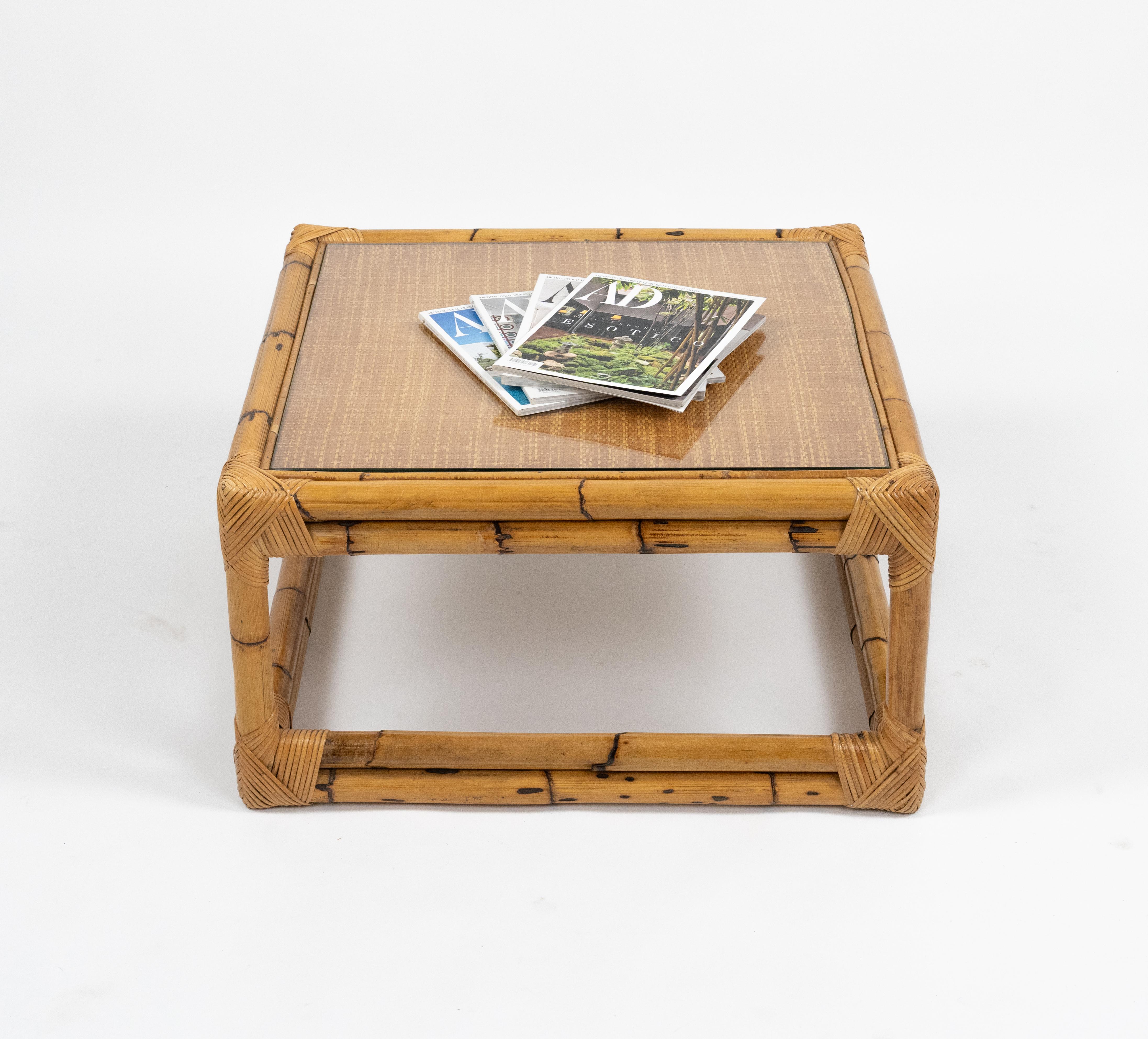Midcentury Coffee Table Bamboo and Rattan Vivai Del Sud Style, Italy 1970s (Bambus) im Angebot