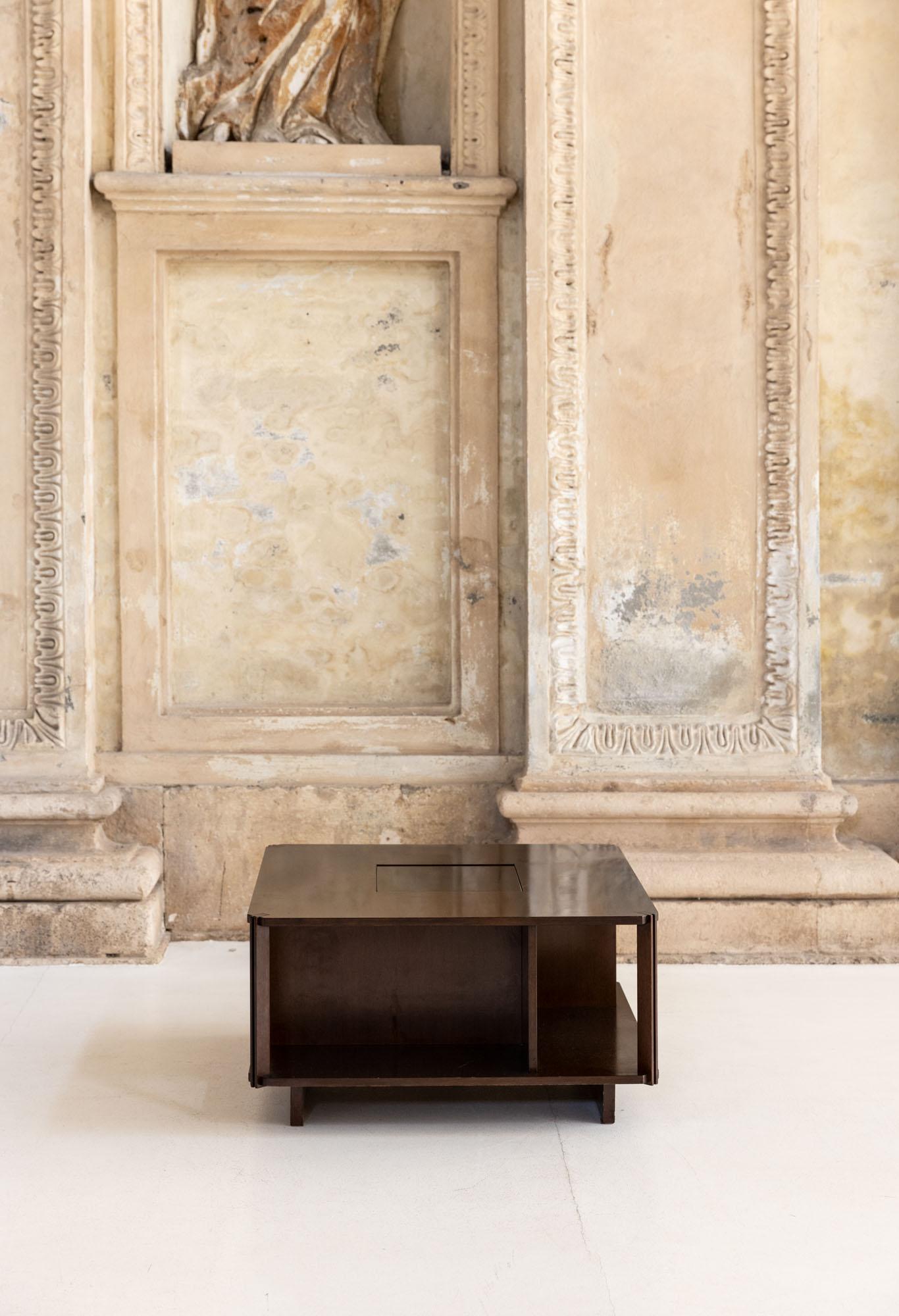 Midcentury coffee table by Marco Zanuso for Techniform. 
Stunning square coffee or bar table,  wood structure, central top and storage compartment.
Perfect vintage condition
Italy 1960s