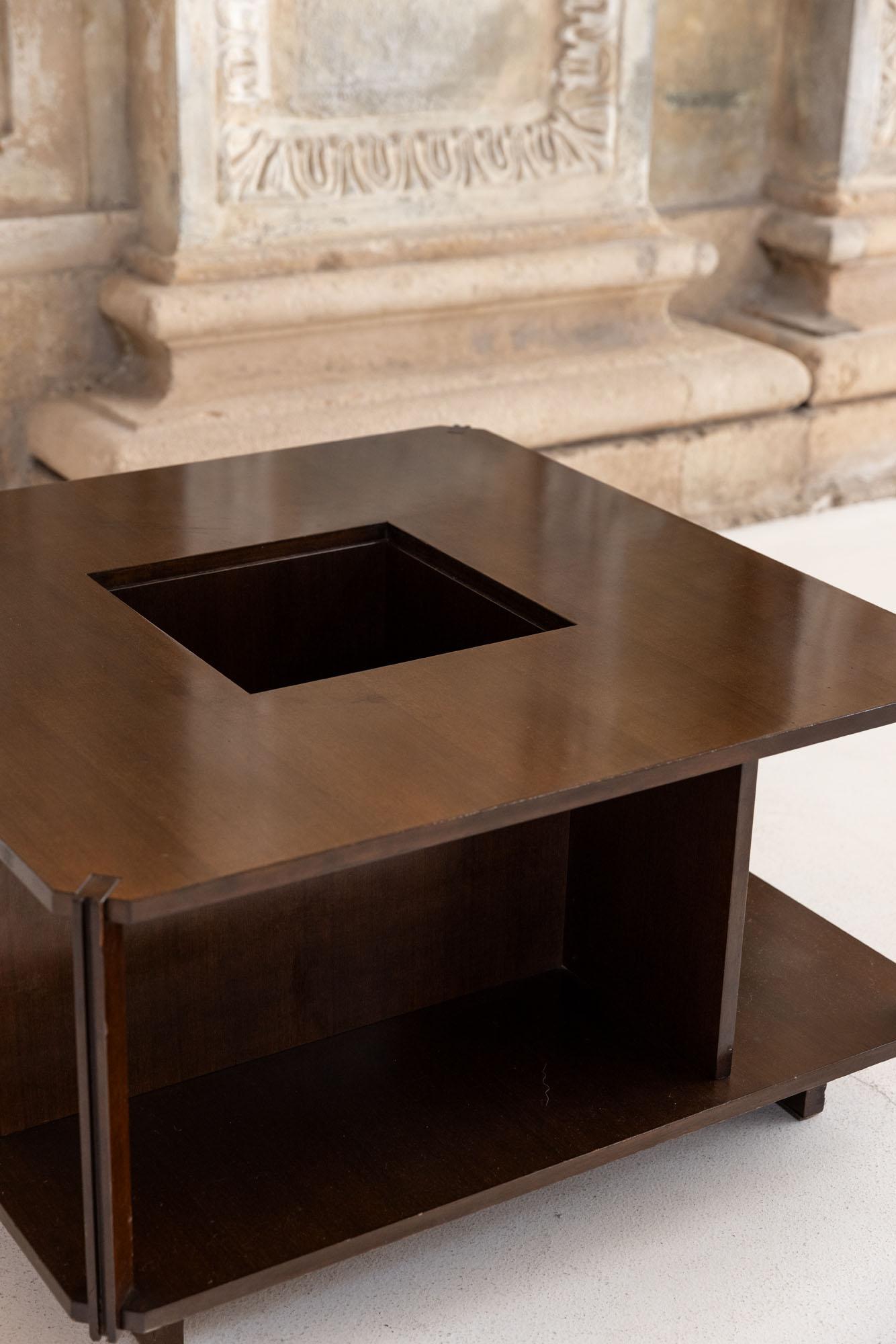 Italian Midcentury coffee table by Marco Zanuso for Techniform, Italy 1960s For Sale