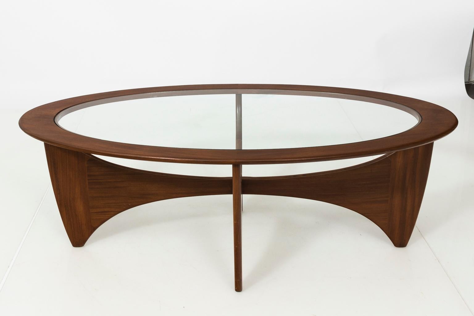 Midcentury Coffee Table, circa 1950 3
