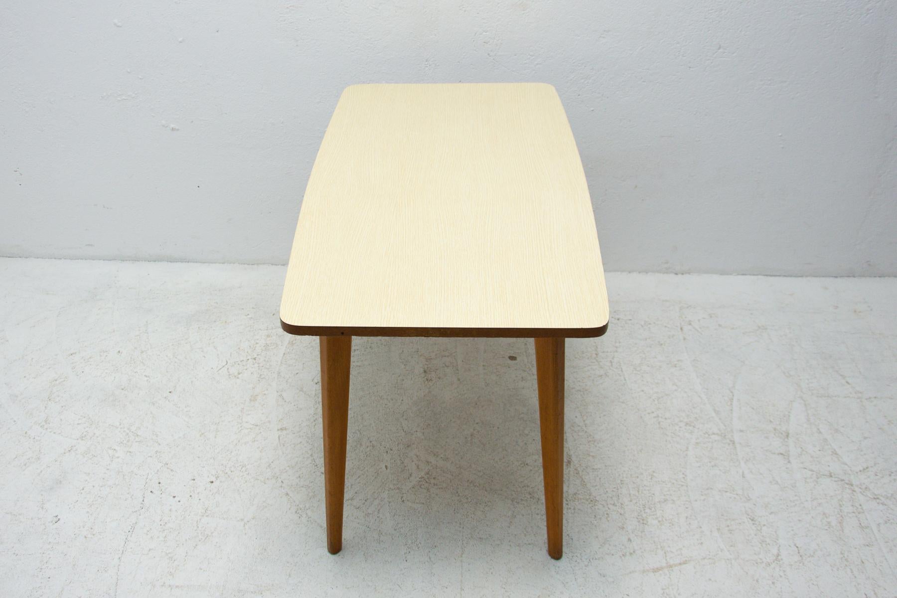 Midcentury Coffee Table, Czechoslovakia, 1960s For Sale 6