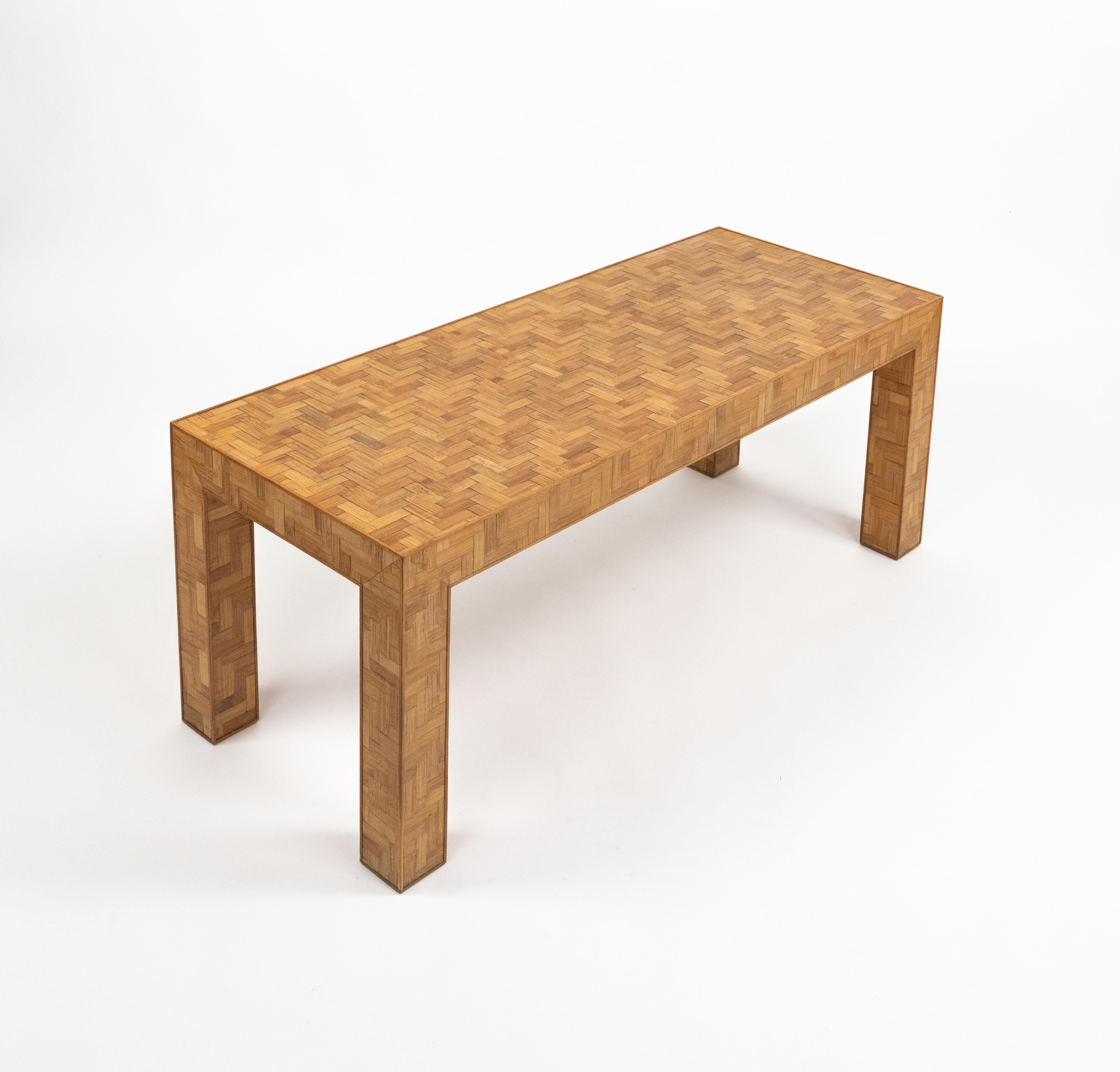 Midcentury wonderful rectangular coffee table in bamboo and rattan in the style of Vivai Del Sud.  

Made in Italy in the 1970s.  

Vivai del sud, Gabriella Crespi and Arpex were the three leading design studios in 1970s Italy specialized in this