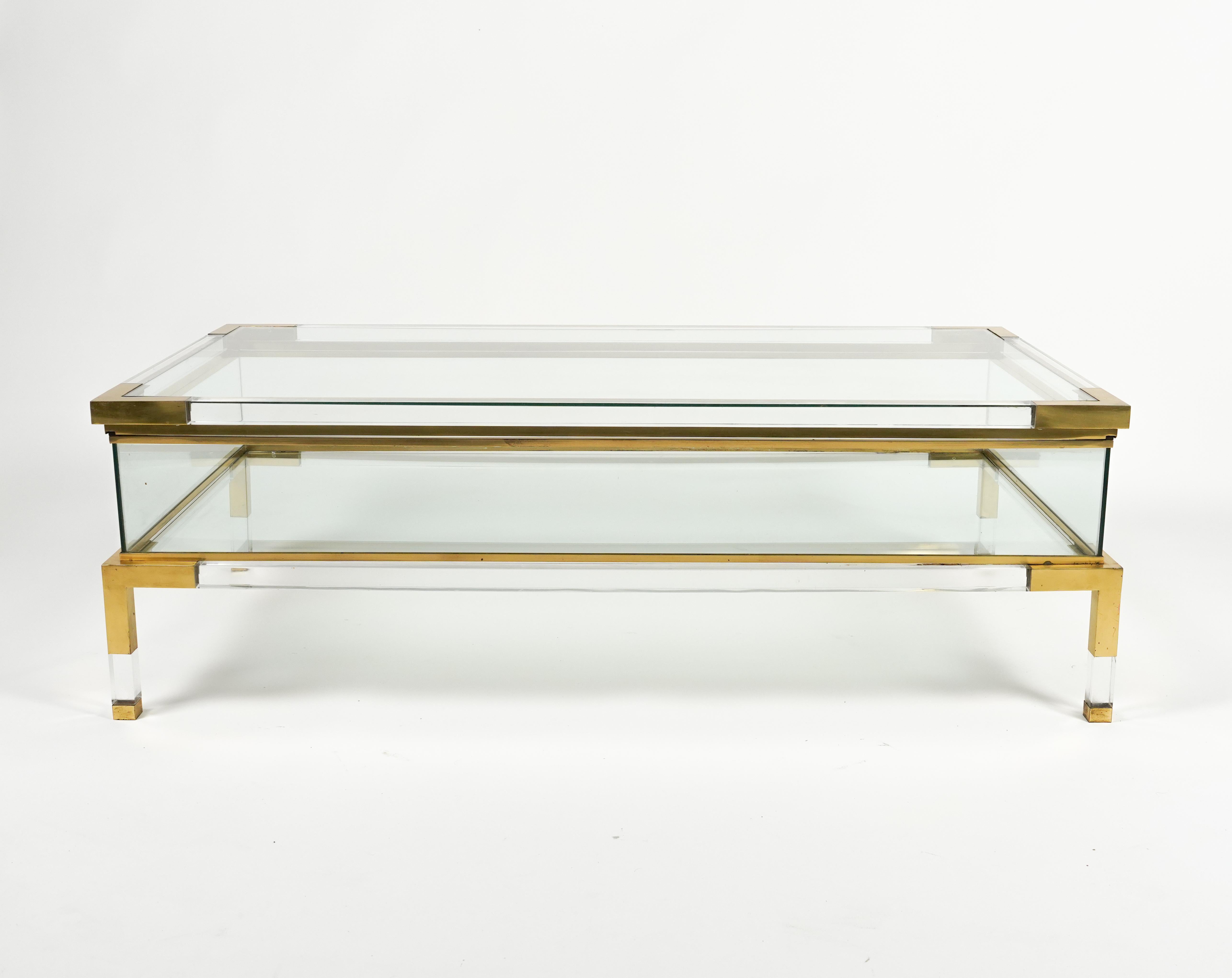 Midcentury Coffee Table in Lucite, Brass & Glass by Maison Jansen, France 1970s For Sale 5