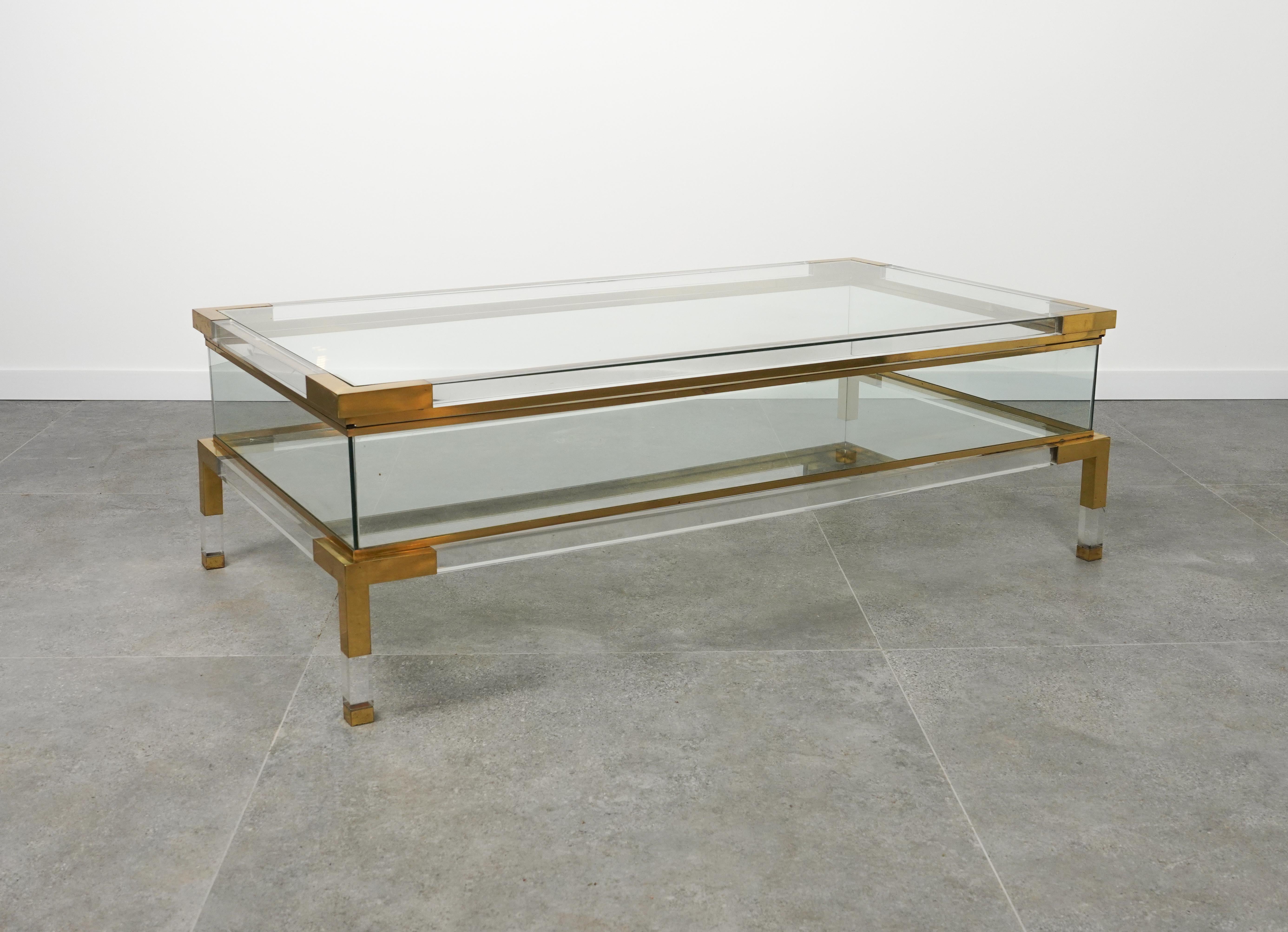 Midcentury Coffee Table in Lucite, Brass & Glass by Maison Jansen, France 1970s For Sale 12