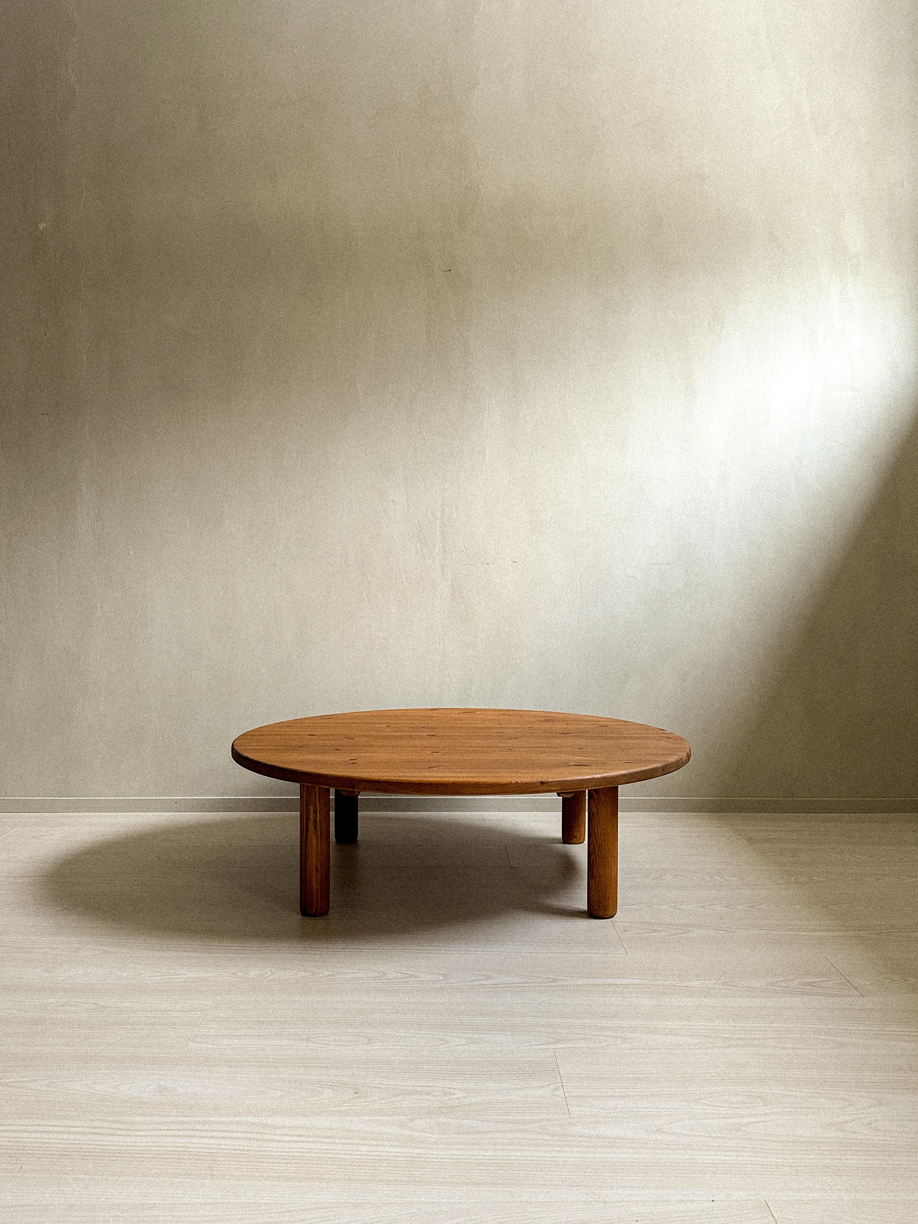 Norwegian Midcentury Coffee Table in the Manner of Charlotte Perriand, Pine, circa 1960s