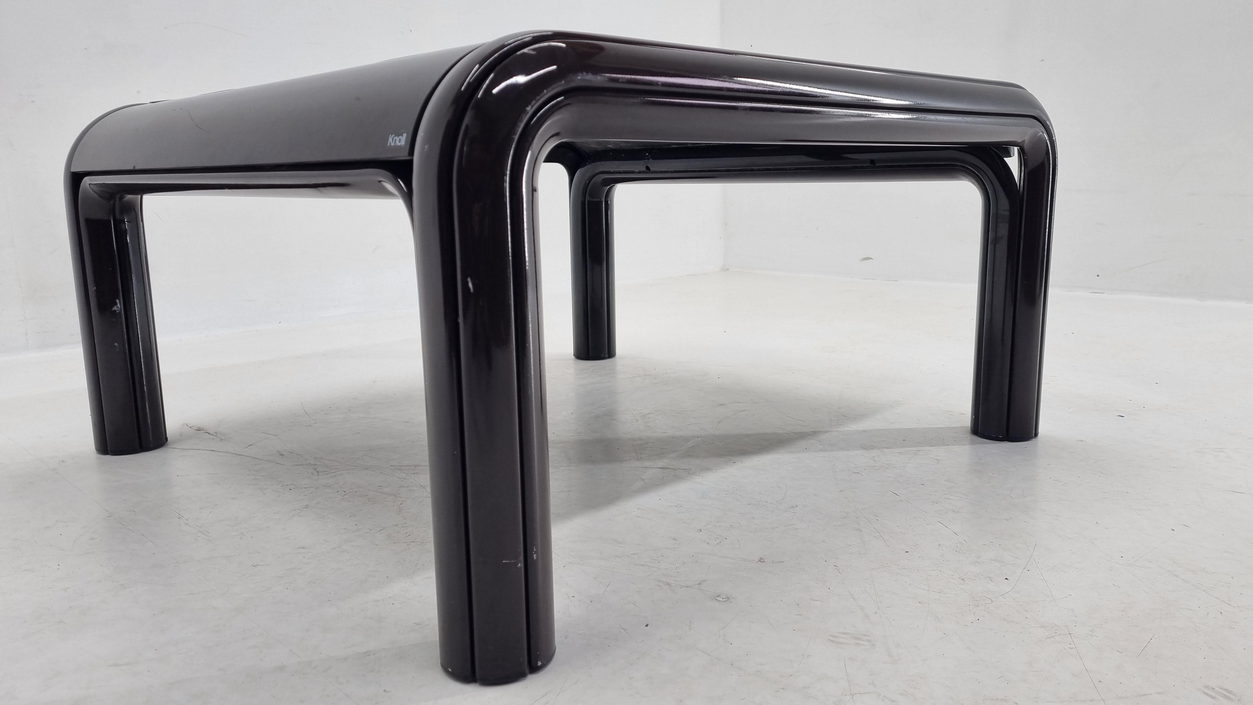Lacquered Midcentury Coffee Table Lknoll, Gae Aulenti, Italy, 1970s For Sale