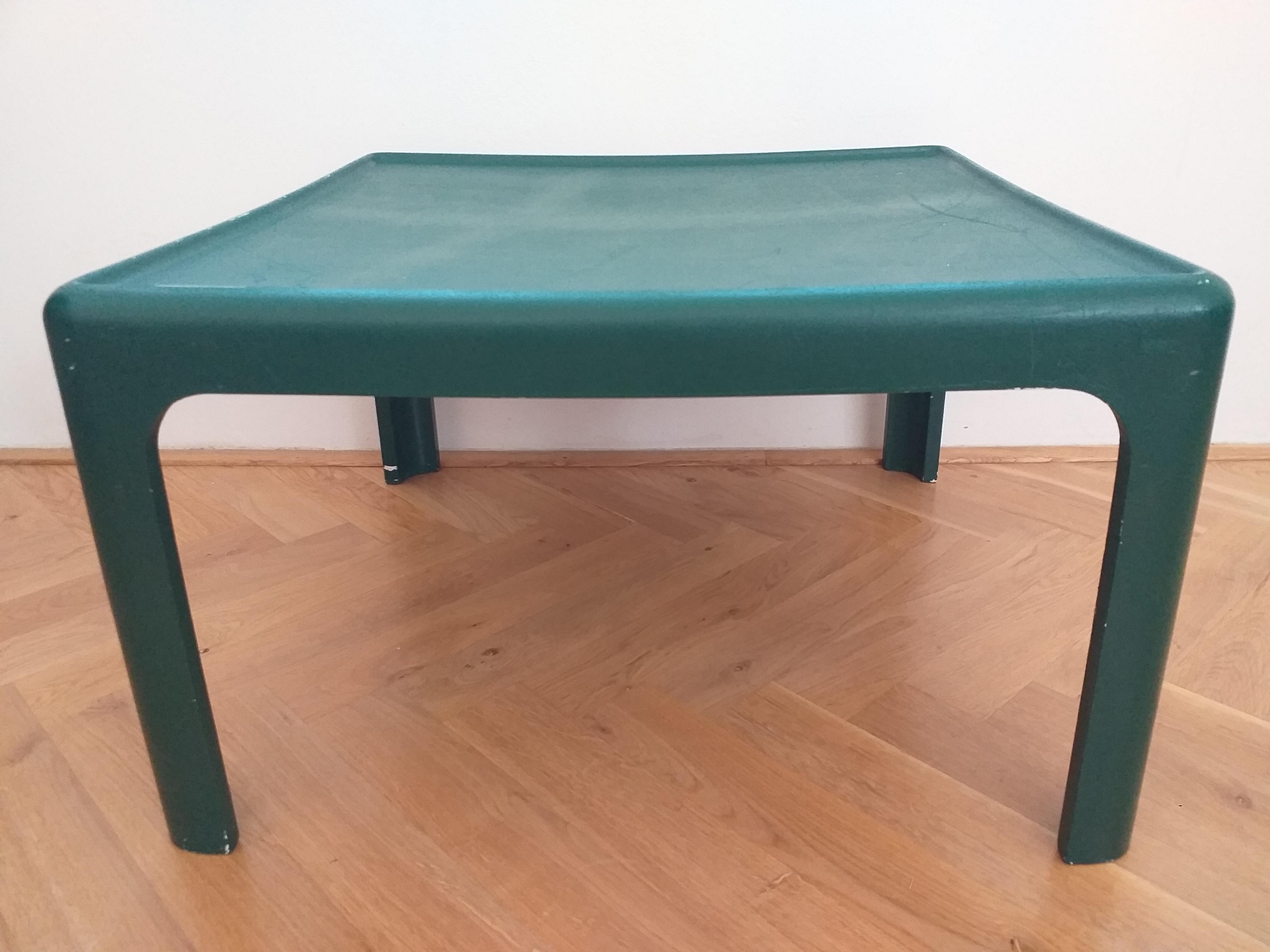 Plastic Midcentury Coffee Table Peter Ghyczy and Ernst Moeckl Germany, 1970s For Sale