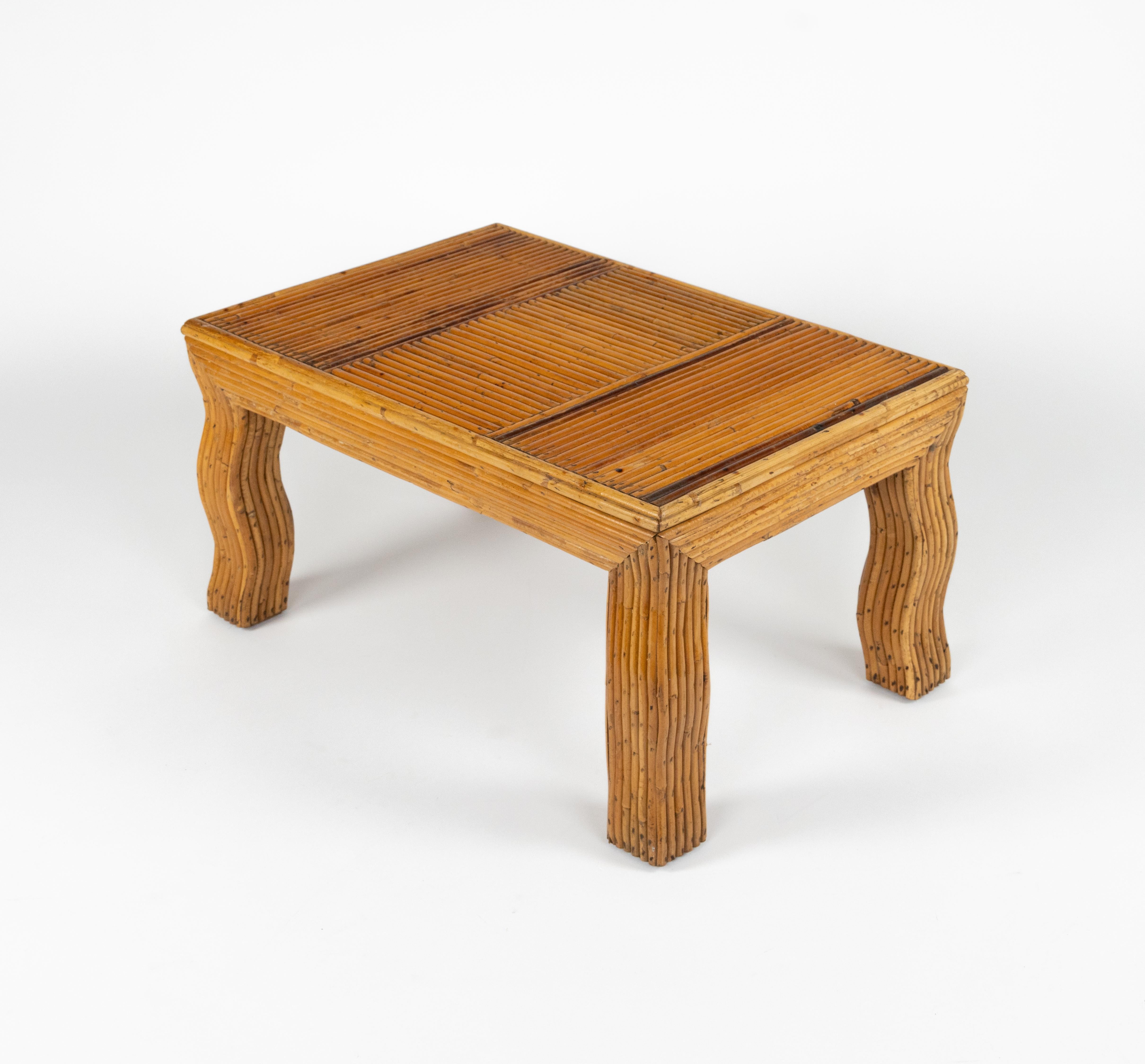 Table basse de milieu de siècle à pieds ondulés en rotin par Vivai del Sud, Italie, années 1970 en vente 3