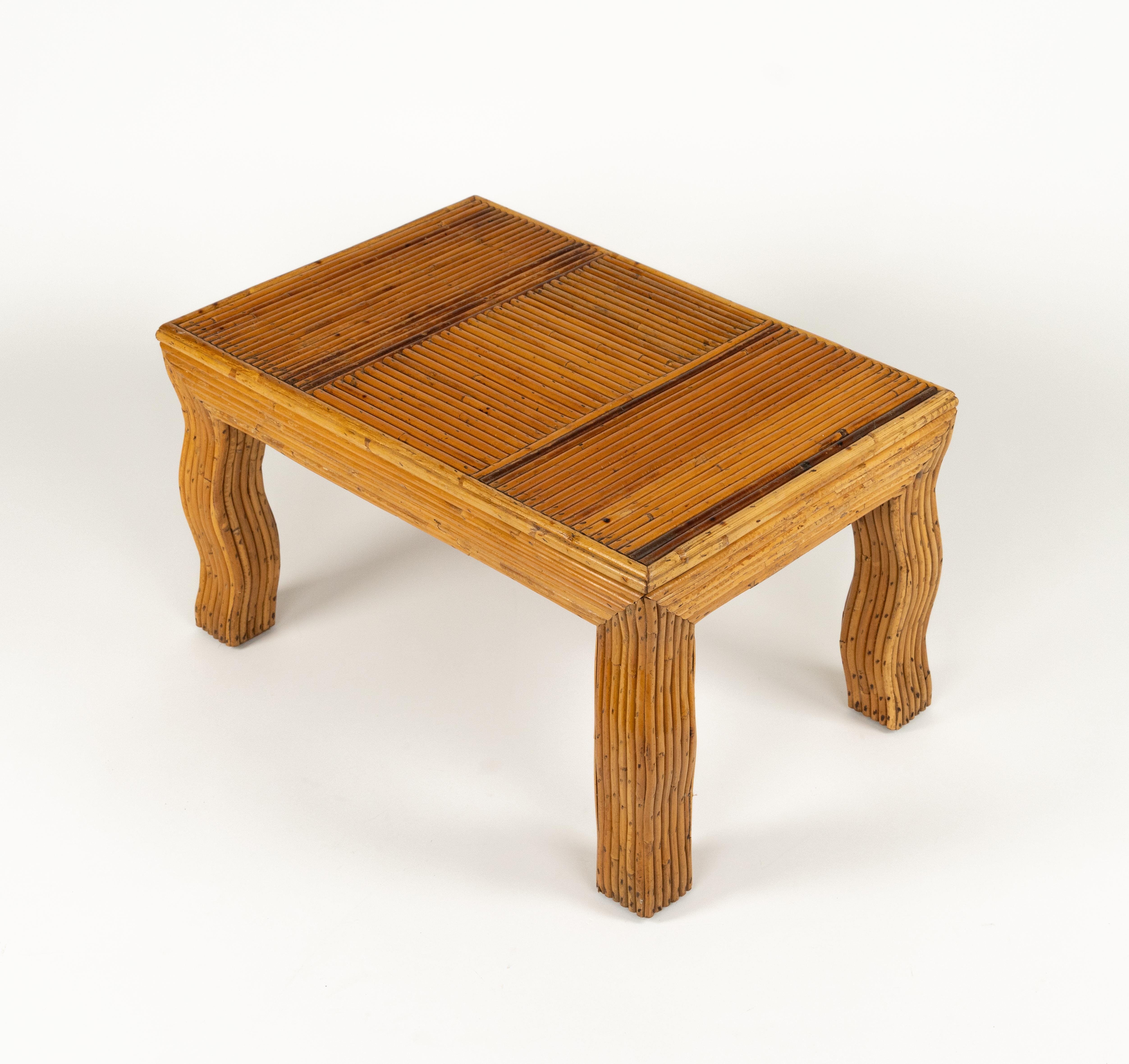 Table basse de milieu de siècle à pieds ondulés en rotin par Vivai del Sud, Italie, années 1970 en vente 4